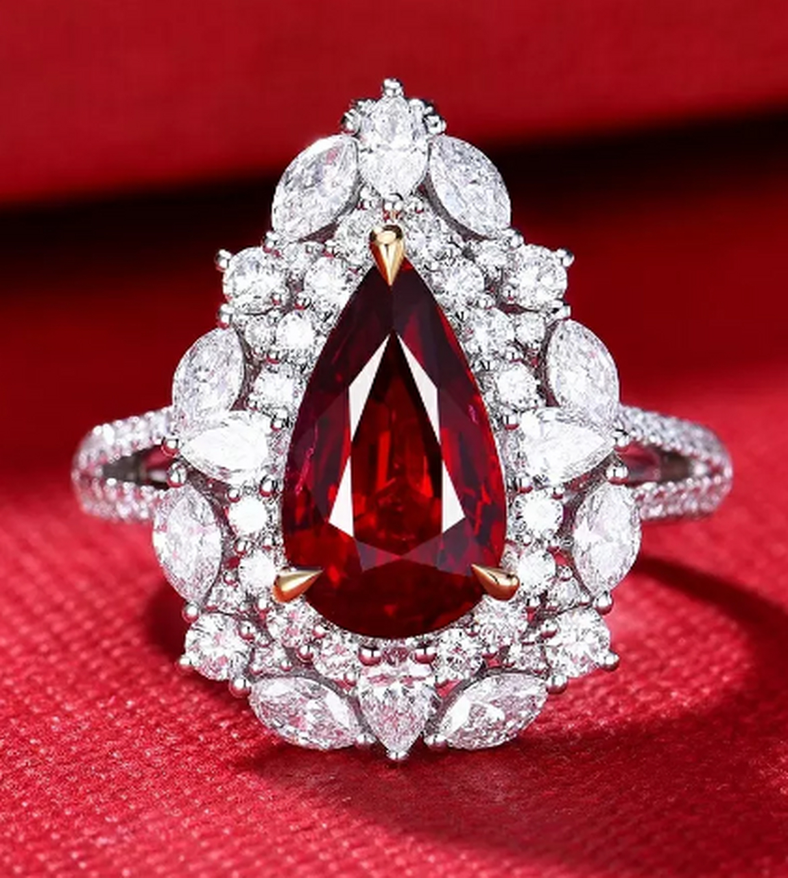 点击头像看直播##彩宝#血红色的红宝石比较受人们珍爱,俗称"鸽血 "..