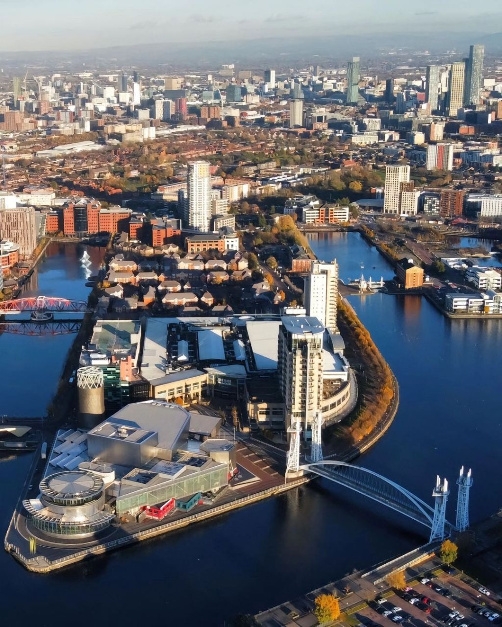 英国第三大城市～曼彻斯特 大曼彻斯特,都会郡人口270万人,人均gdp为