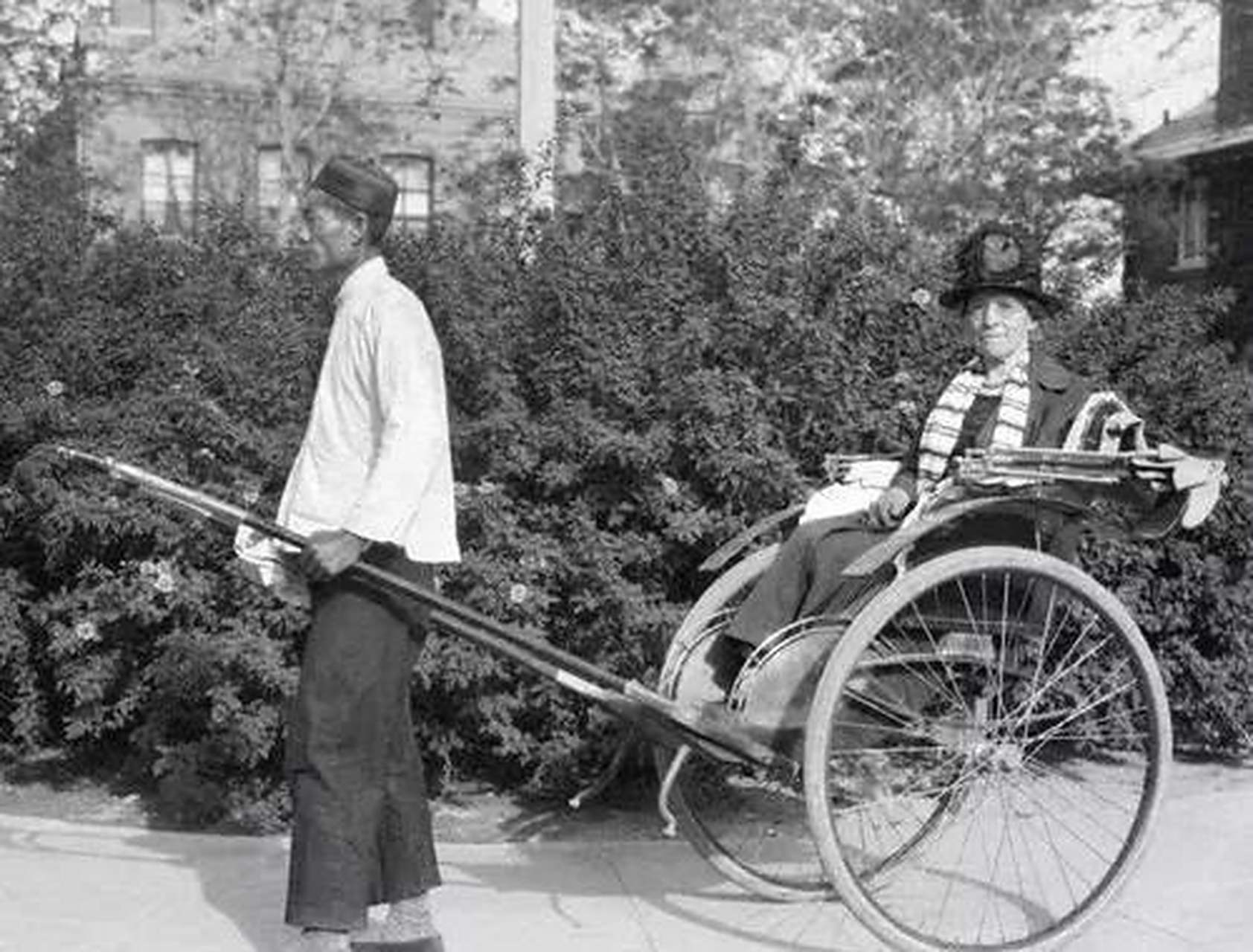 领动计划# 1873年人力车被法国人从日本引进了上海法租界,上海人将其