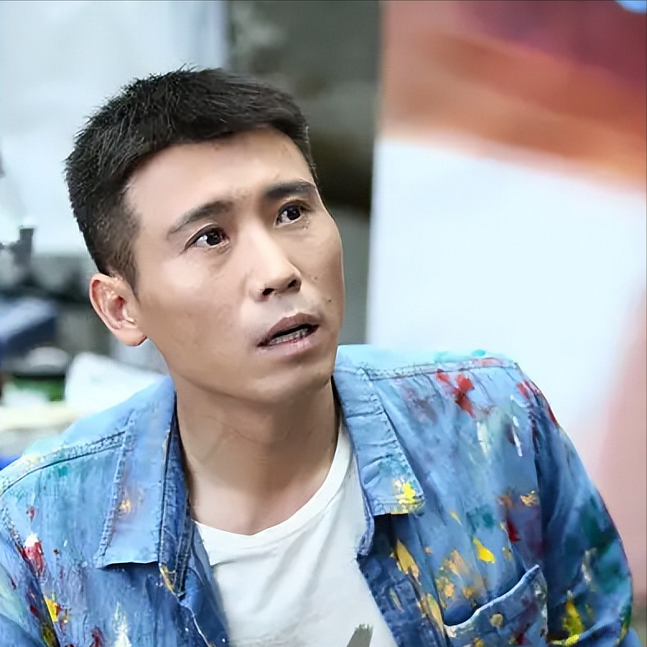 不知道为什么,就喜欢看李乃文和于和伟演的戏.