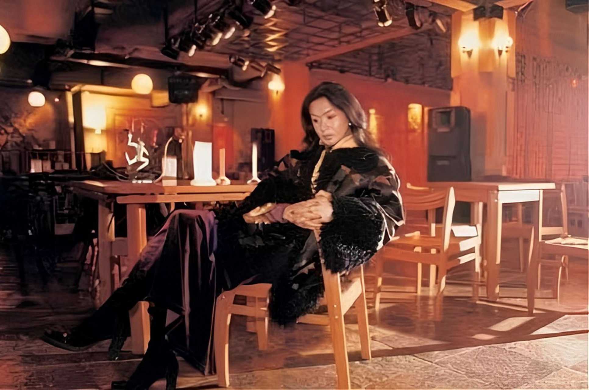 1999年,金星在三里屯开了一家名为半梦的酒吧.