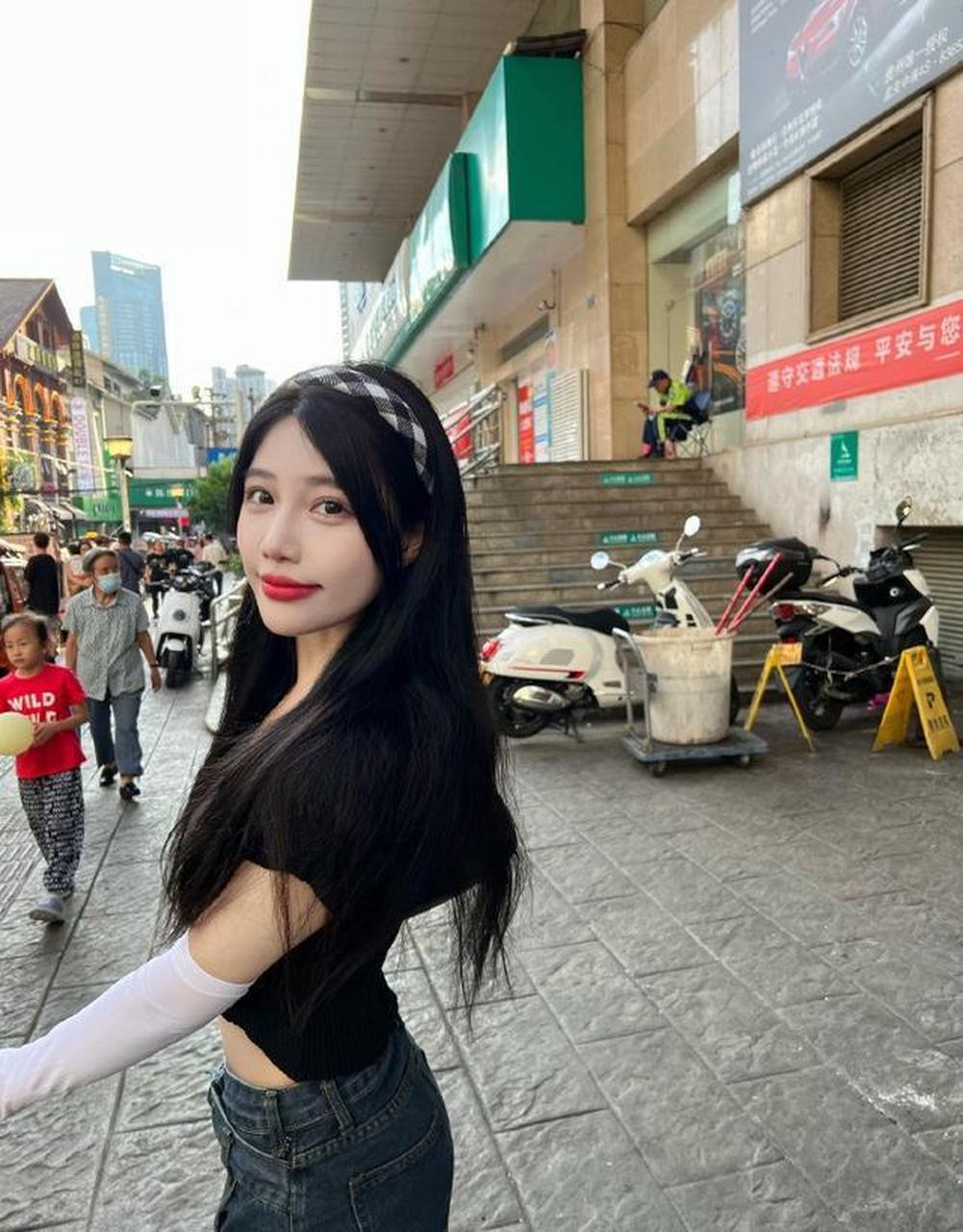 cherrygirls成员沈之瑾迷人美照欣赏,好漂亮啊
