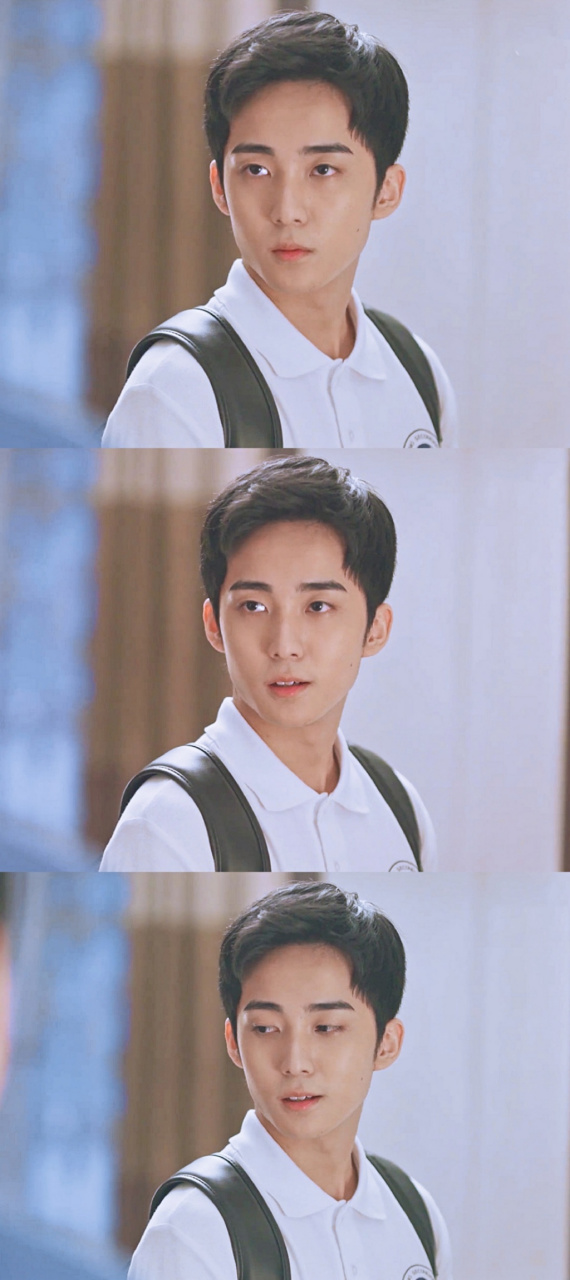 郭子凡就是曾演过《小欢喜》里季杨杨的年轻演员.