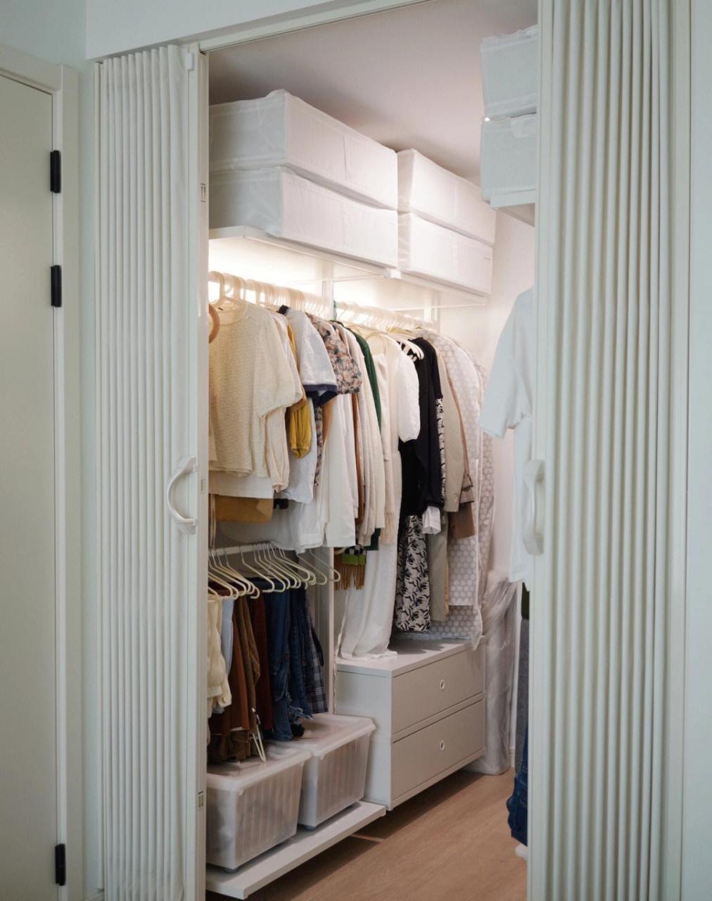 3平衣帽间,宜家置物架 折叠移门[微风]   下次衣帽间装修还要用这个