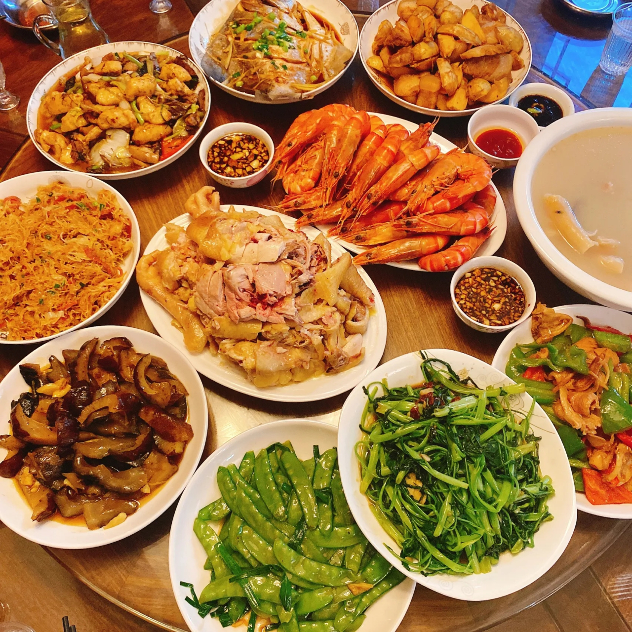 图一,浙江朋友请吃饭 图二,广东朋友请吃饭 图三,山东朋友请吃饭