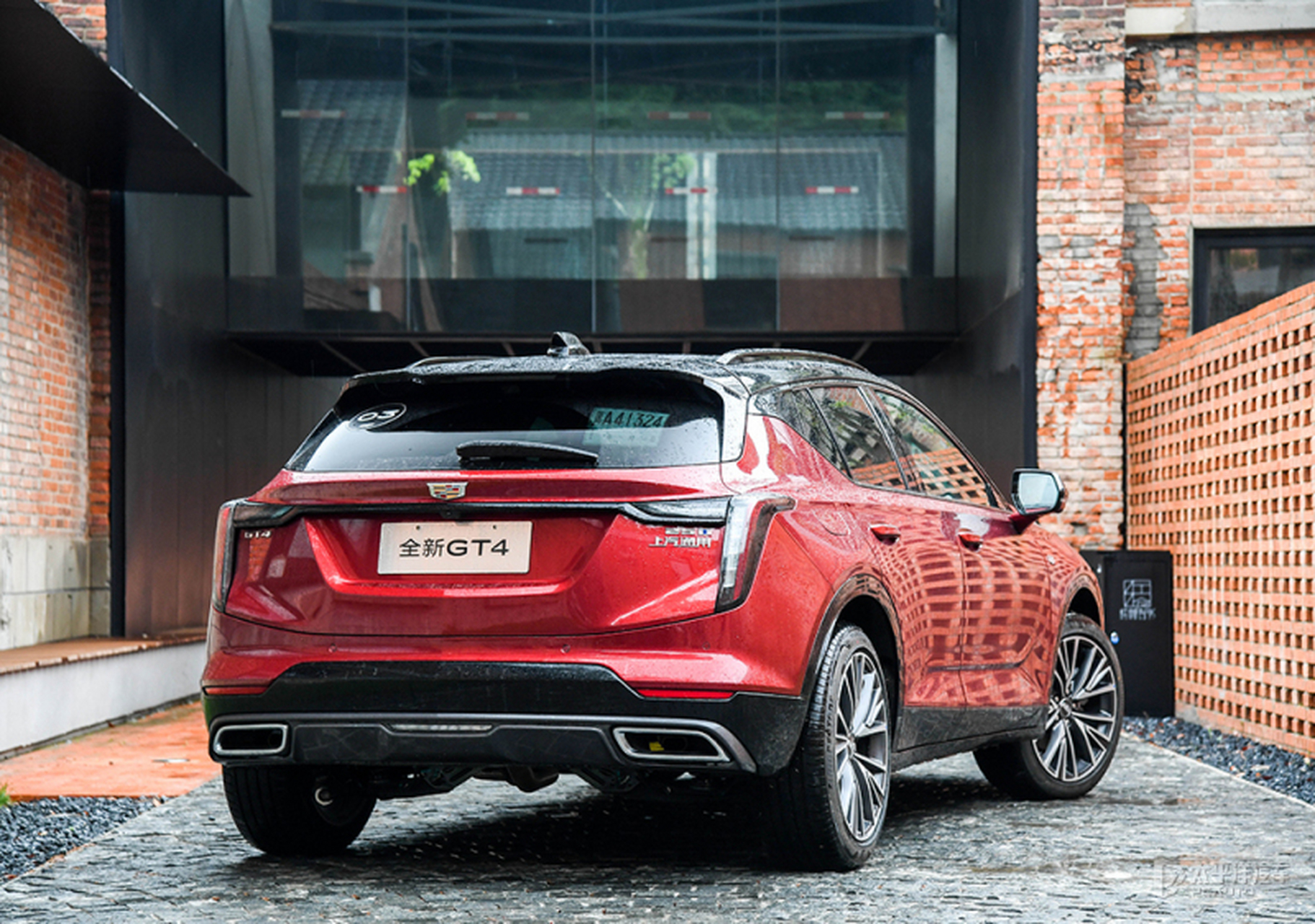 轿跑suv的魅力,凯迪拉克gt4长这样!