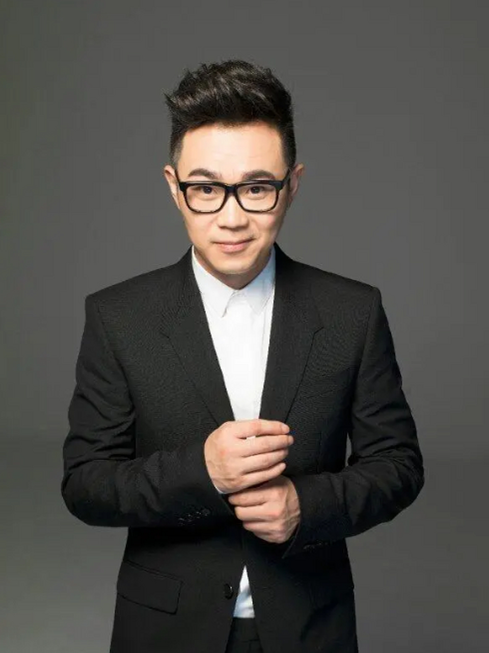 【大鹏恋情曝光?