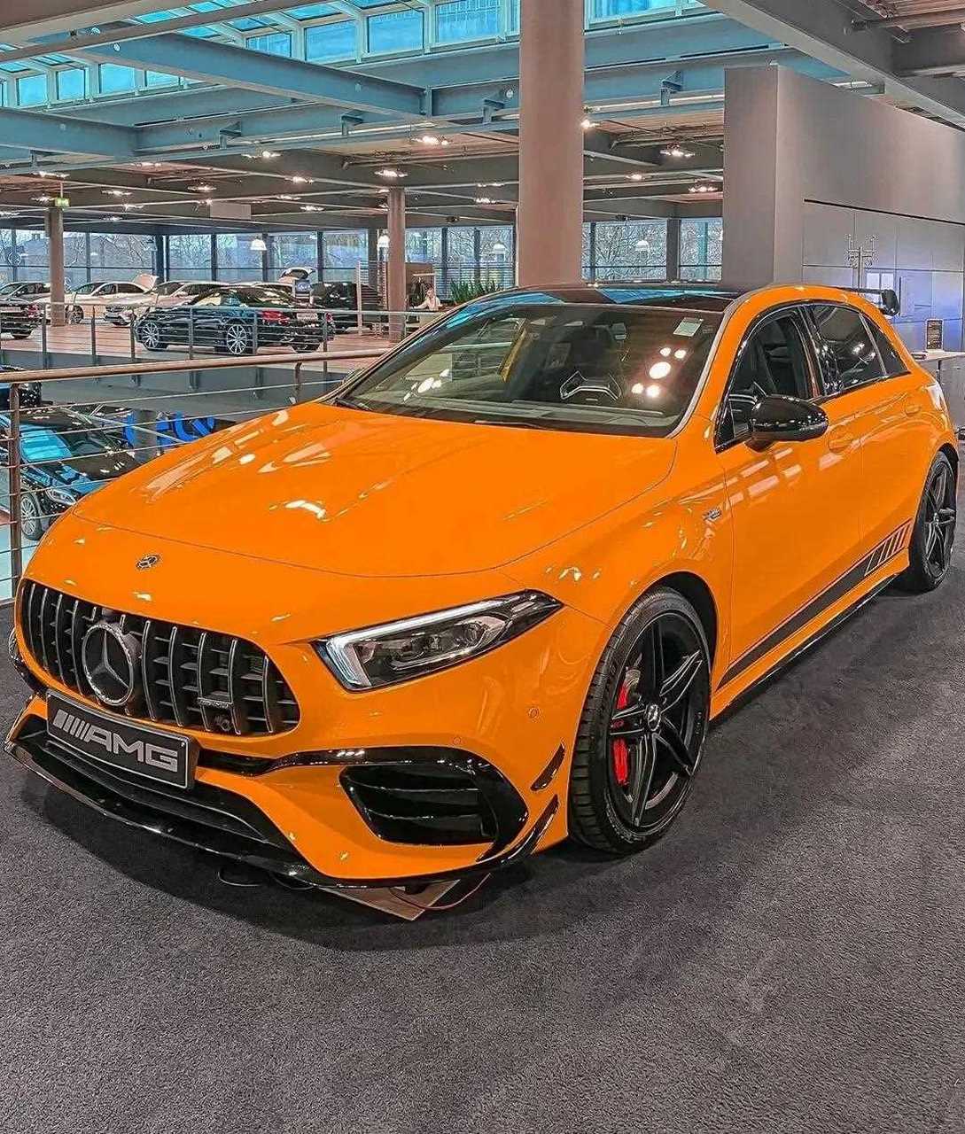 奔驰amg a45s[滑稽]