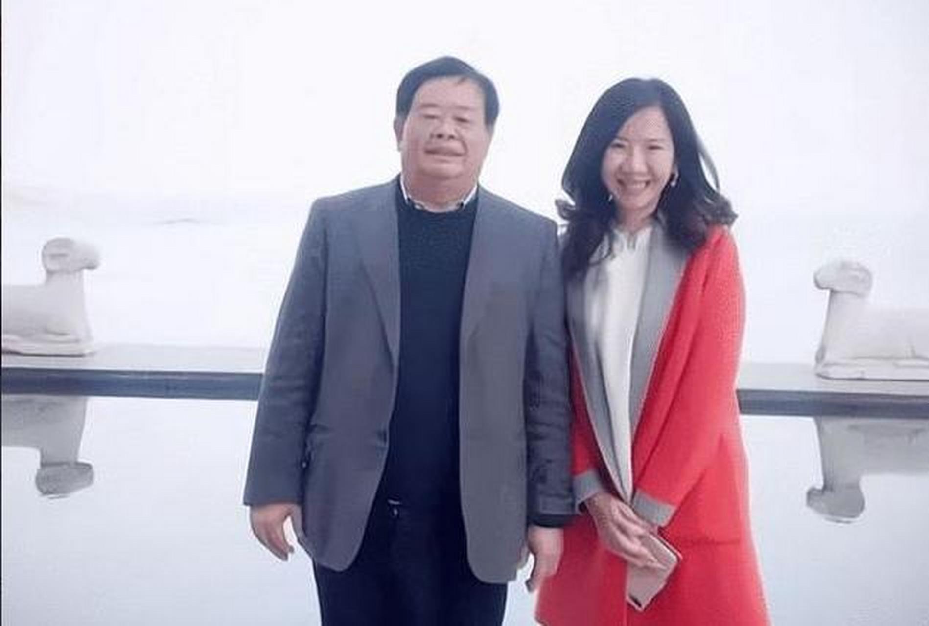 给妻子写信提出离婚,妻子痛快地提了2个要求,曹德旺主动跟红颜知己断