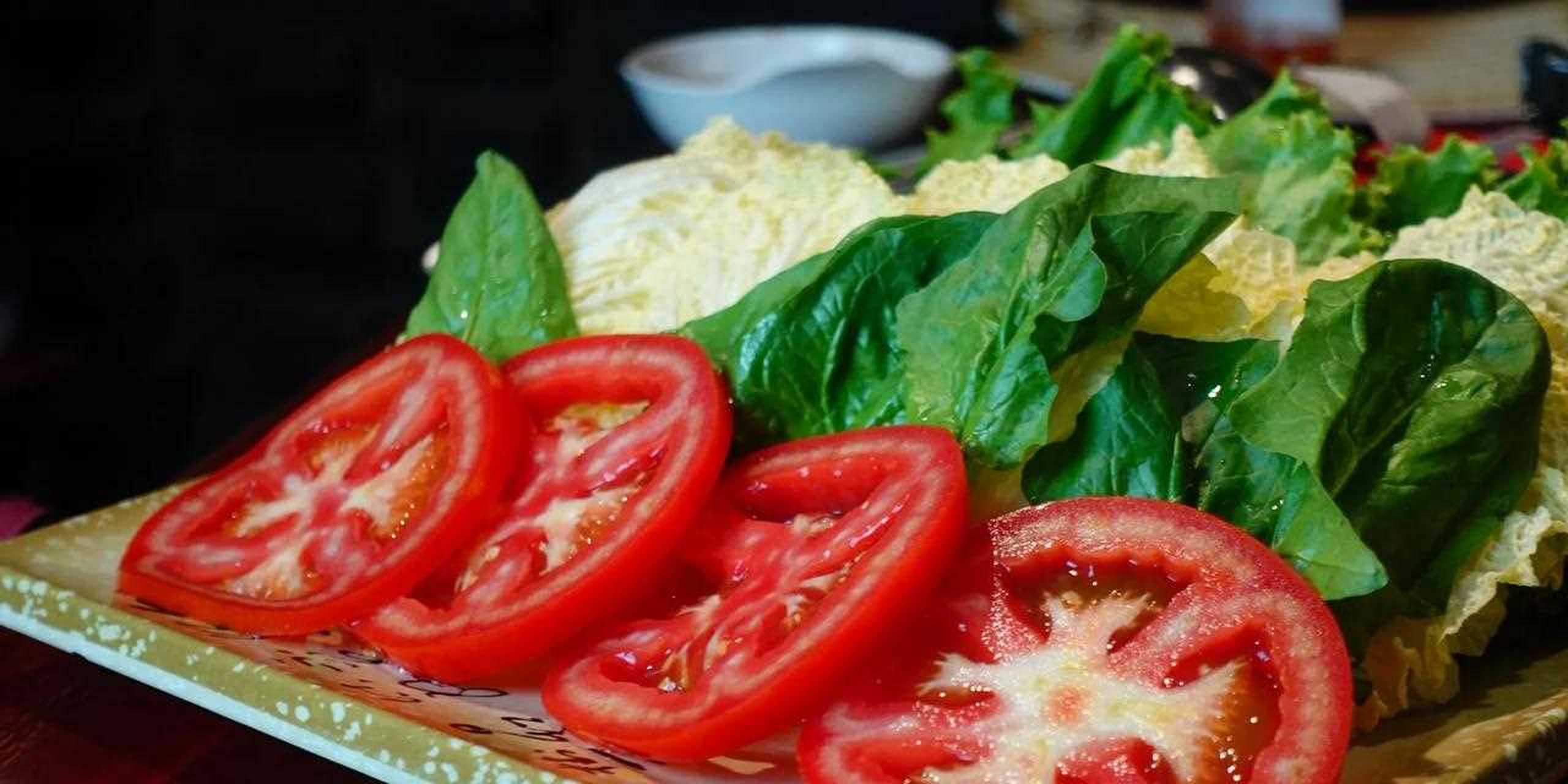 【炊二哥四川火锅】我觉得炊二哥胜在环境和锅底,花大价钱装修,下苦