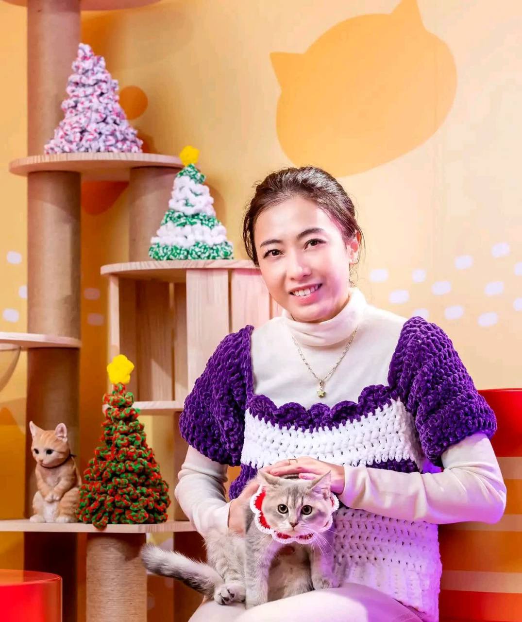 香港富婆甘比的生活照片. 没想到刘銮雄会爱上她.