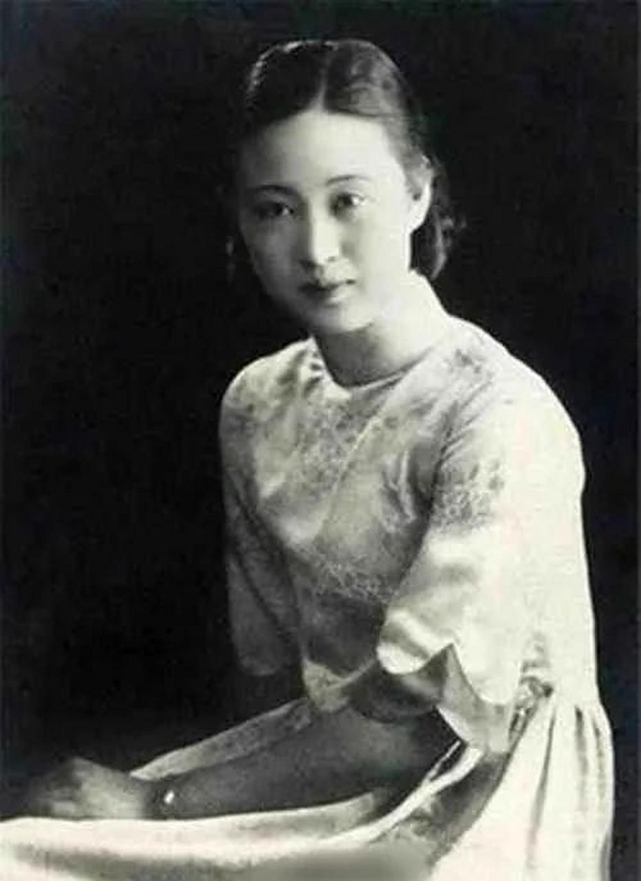 1932年,民国时期交通部长王伯群的小夫人保志宁