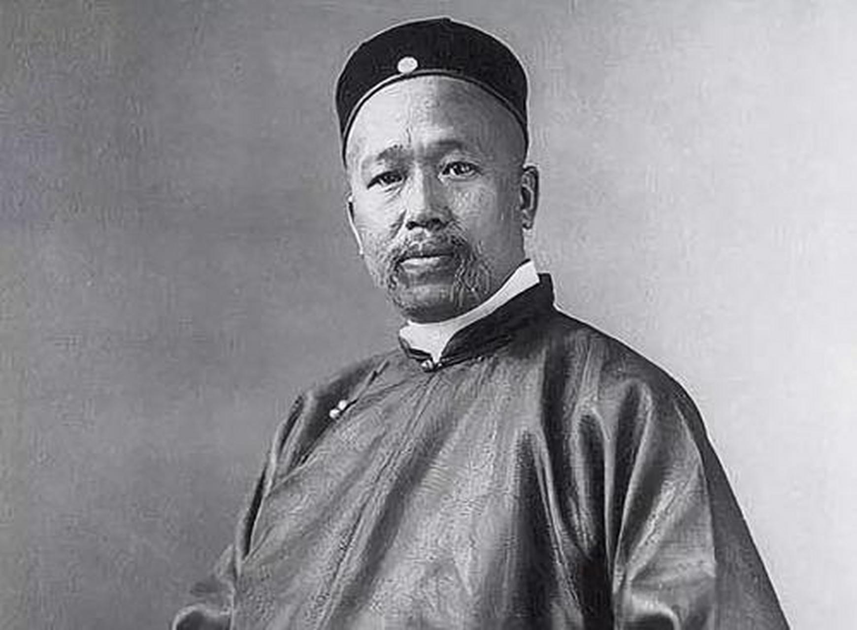 1911年,53岁康有为移居日本,恋上了16岁女佣市冈鹤子.