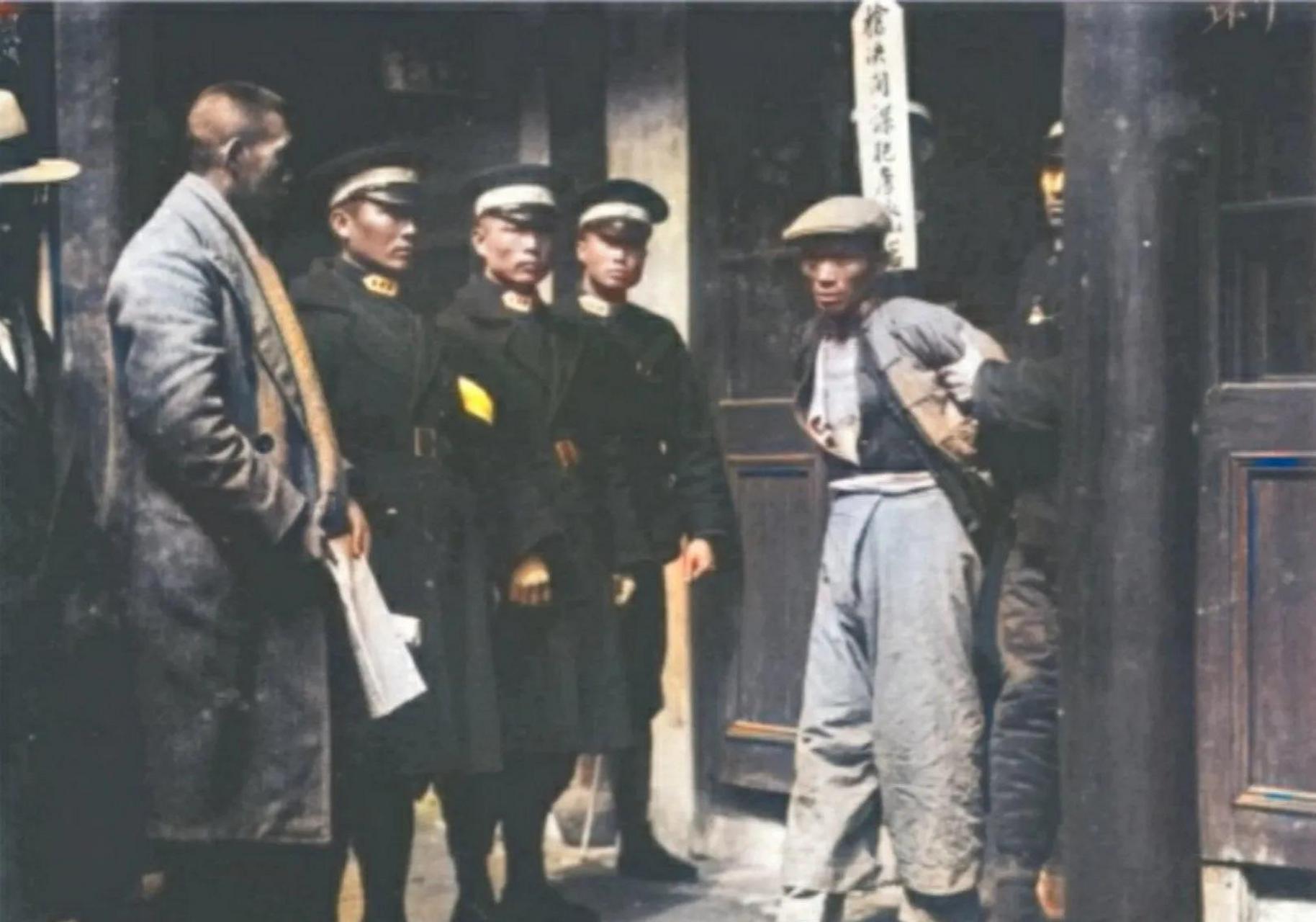 领动计划 1932年,一·二八事变期间,上海市警察