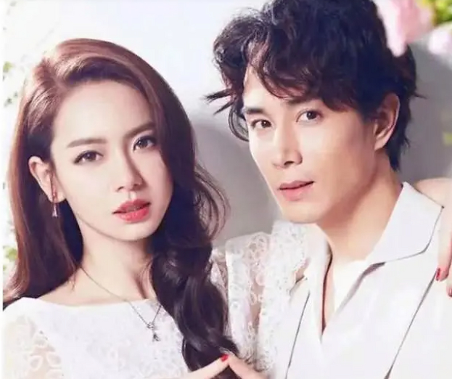 曝戚薇是双性恋!前女友对她念念不忘,用戚薇名字给亲生女儿取名!