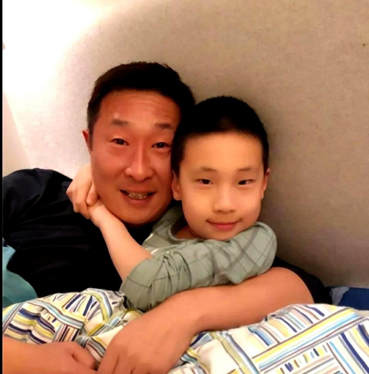 林永健父子看起来非常相像,进行dna测试是多余的.