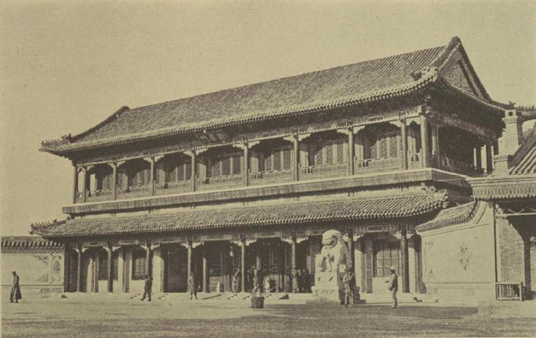 1921年北京新华门是北洋政府新总统府邸的正门