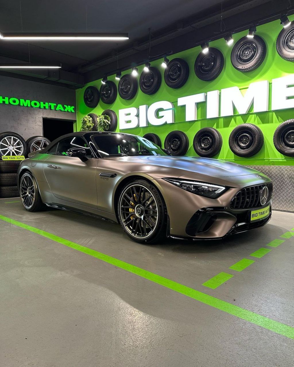 奔驰 sl63 amg 4matic 585马力 4.