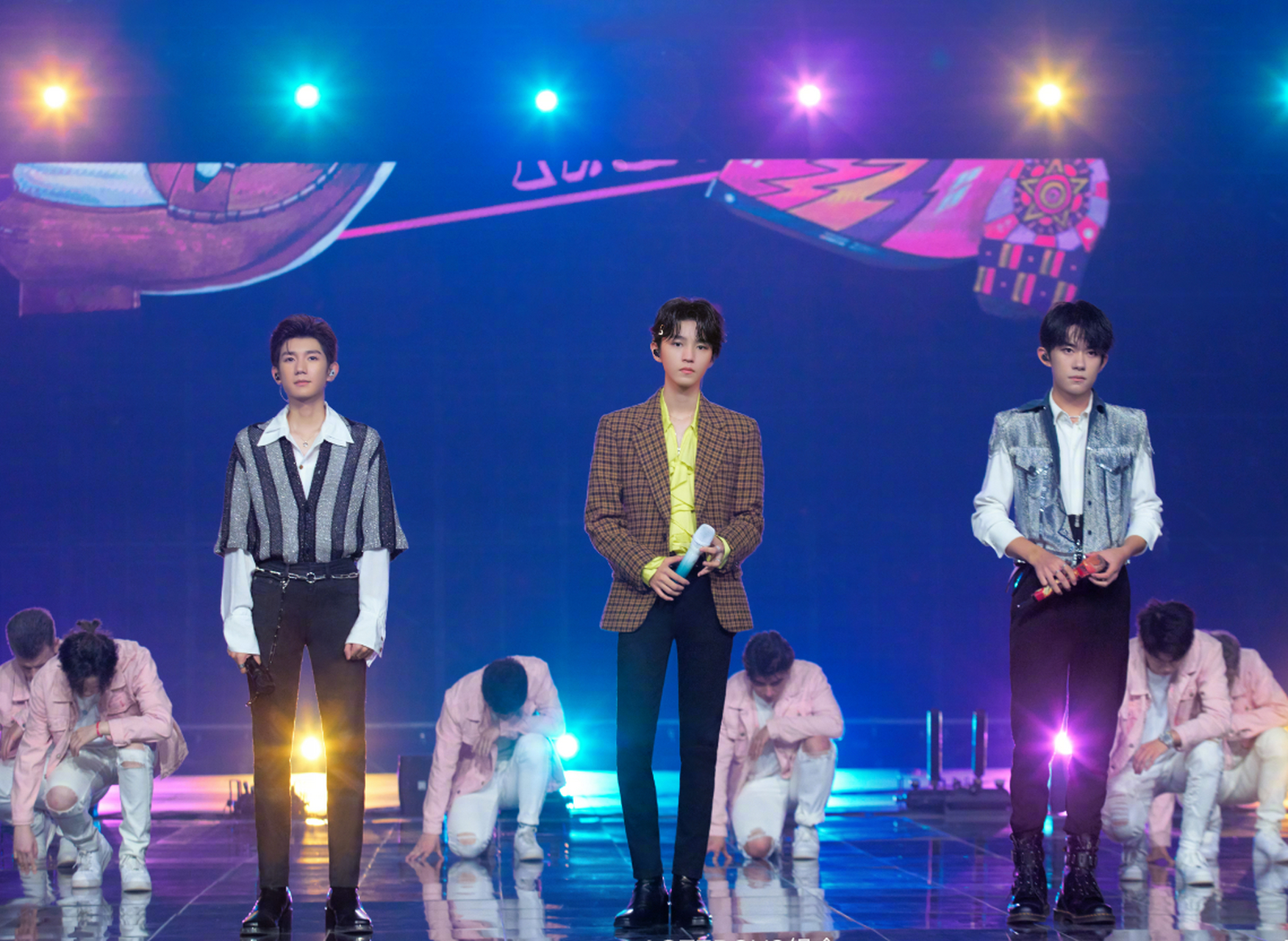 tfboys十年之约演唱会官宣,期待三小只的再次合体