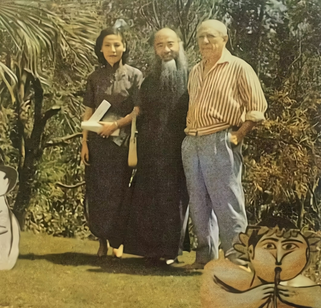 1947年,张大千与妻子徐雯波的合影,徐雯波是女儿的同学,两人相差30岁