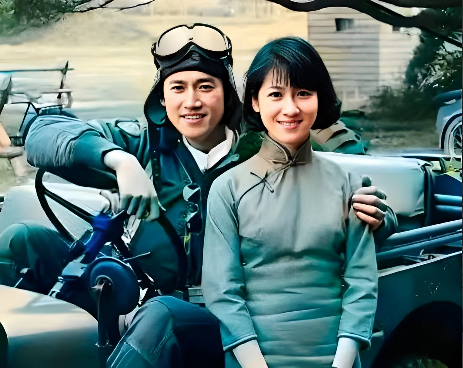 王璐璐的爱情故事  陈怀民是国军飞行员,1938年武汉空战打响,他飞上