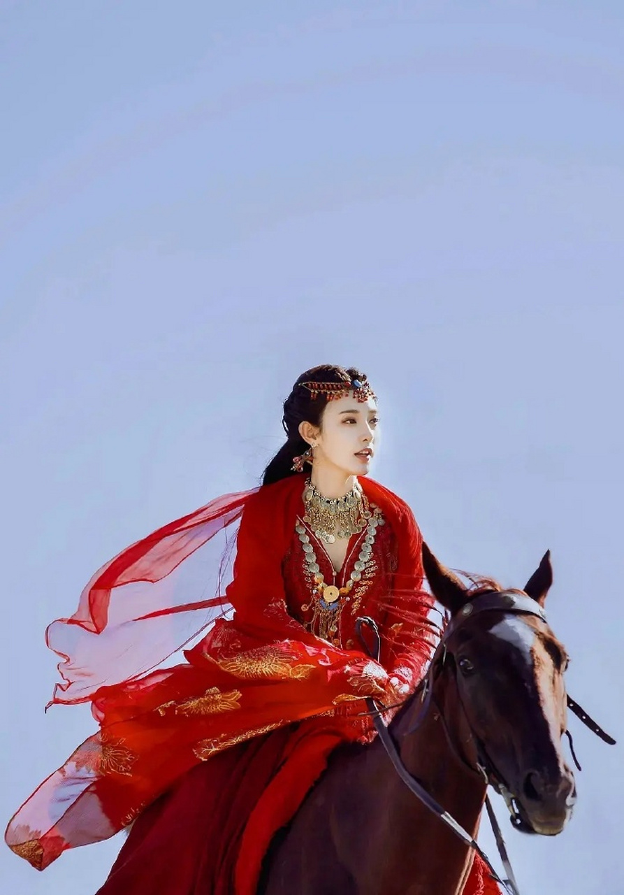 彭小苒,孟子义这算网红脸?