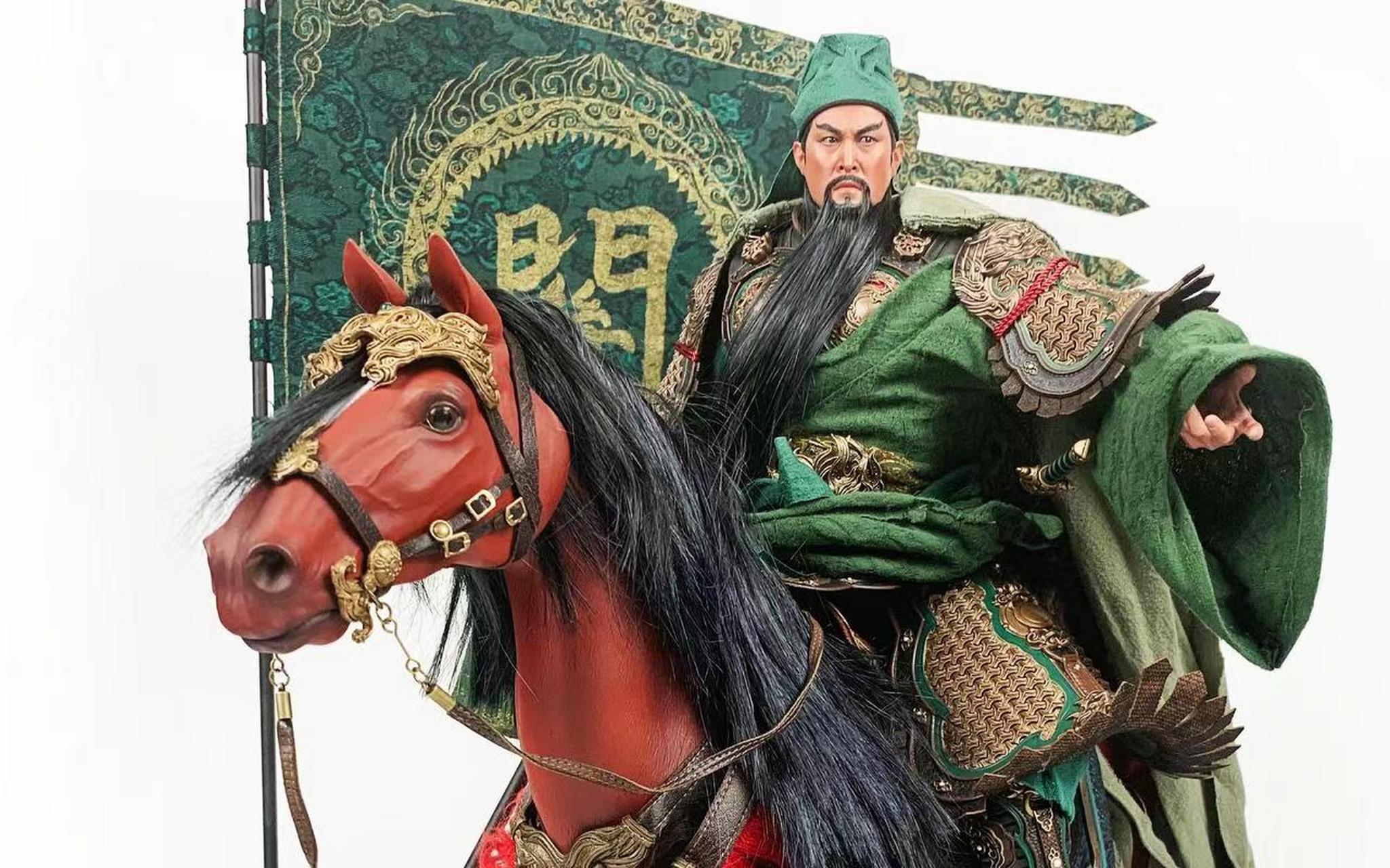 在三国中,关羽是一个十分受欢迎的人物,在后世人们把他贴在门上,还