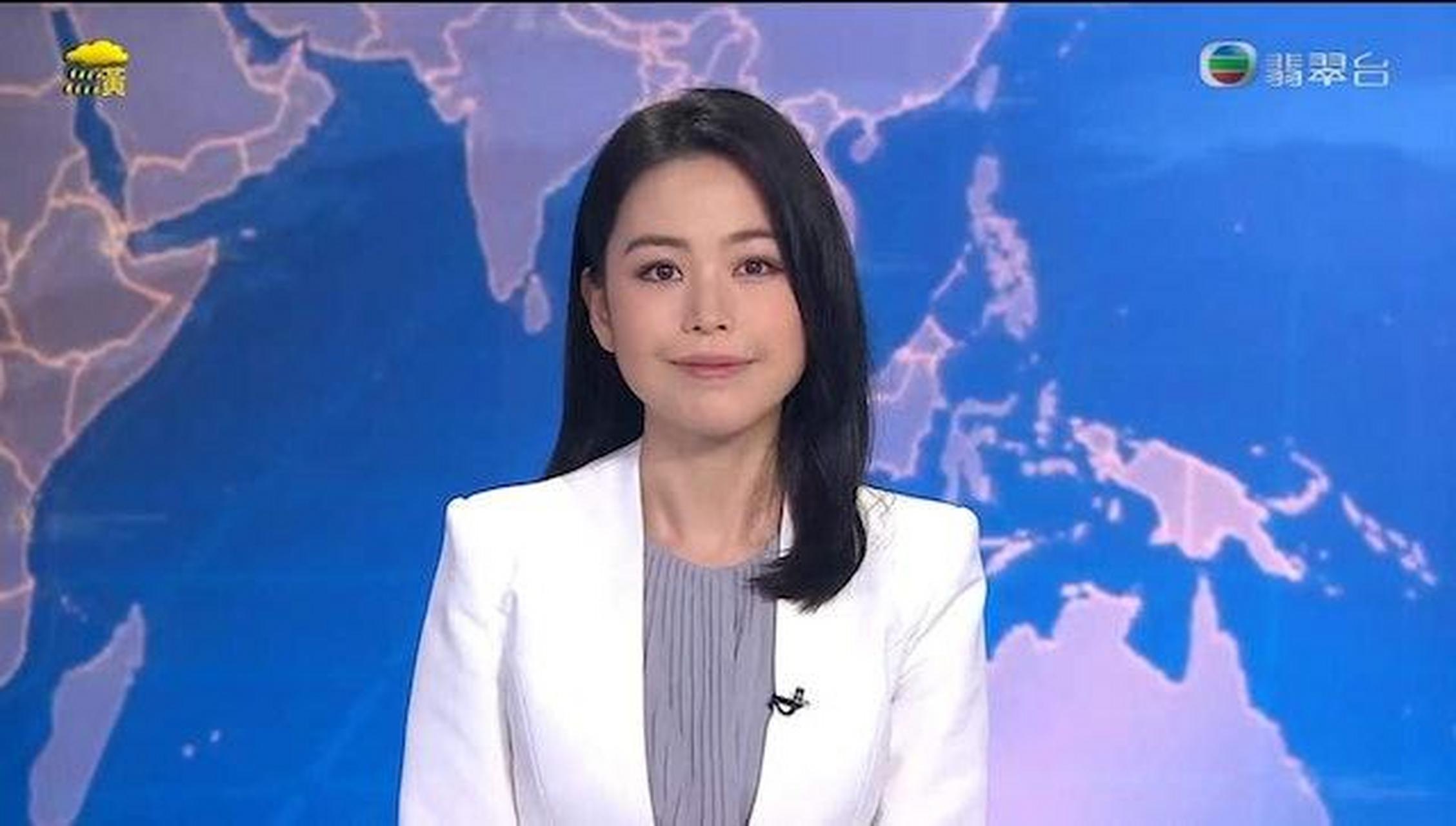 tvb新闻主播林婷婷(jacky)外表亮丽而令人印象深刻,被喻为「新一代