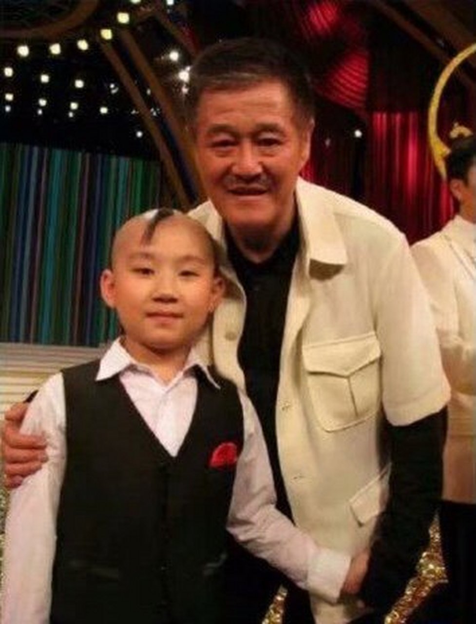 京剧神童陶阳小时候与各路大咖的合影  #陶阳