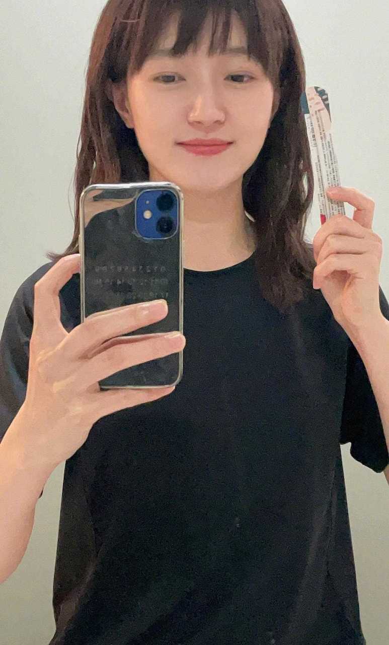 演员焦俊艳新恋情疑似曝光,多次与男子一起回家!