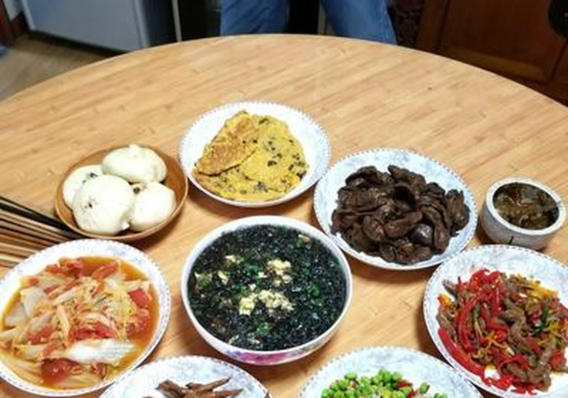 烘焙的普洱茶 烘焙的野生菌[睡觉] 在黄传芳先生的烘焙博物馆里 感受