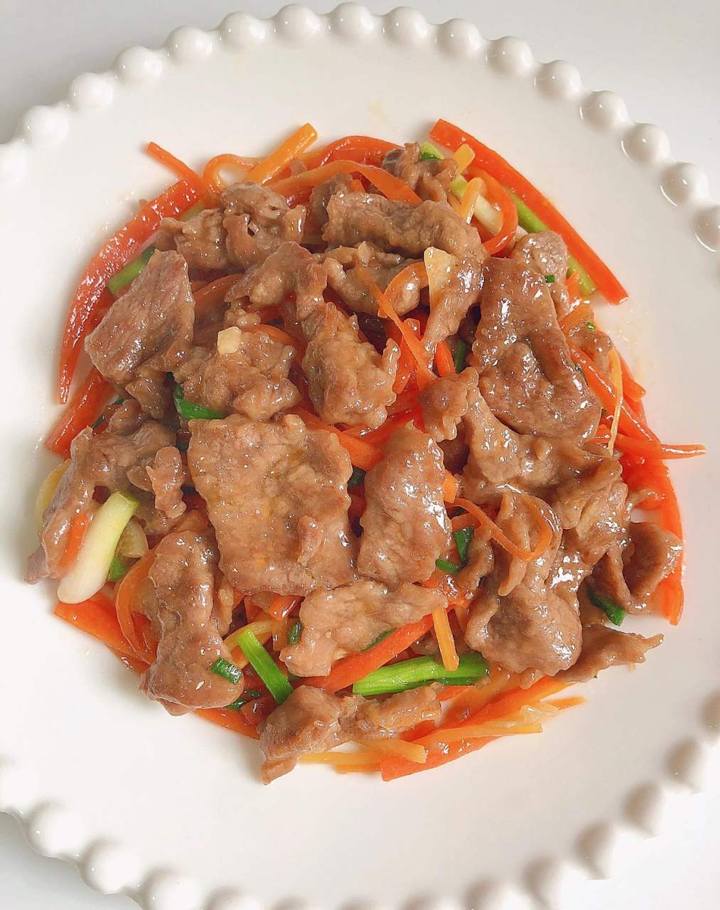 来年红红火火 食材:胡萝卜09牛肉小葱 7315步骤: 16615牛肉