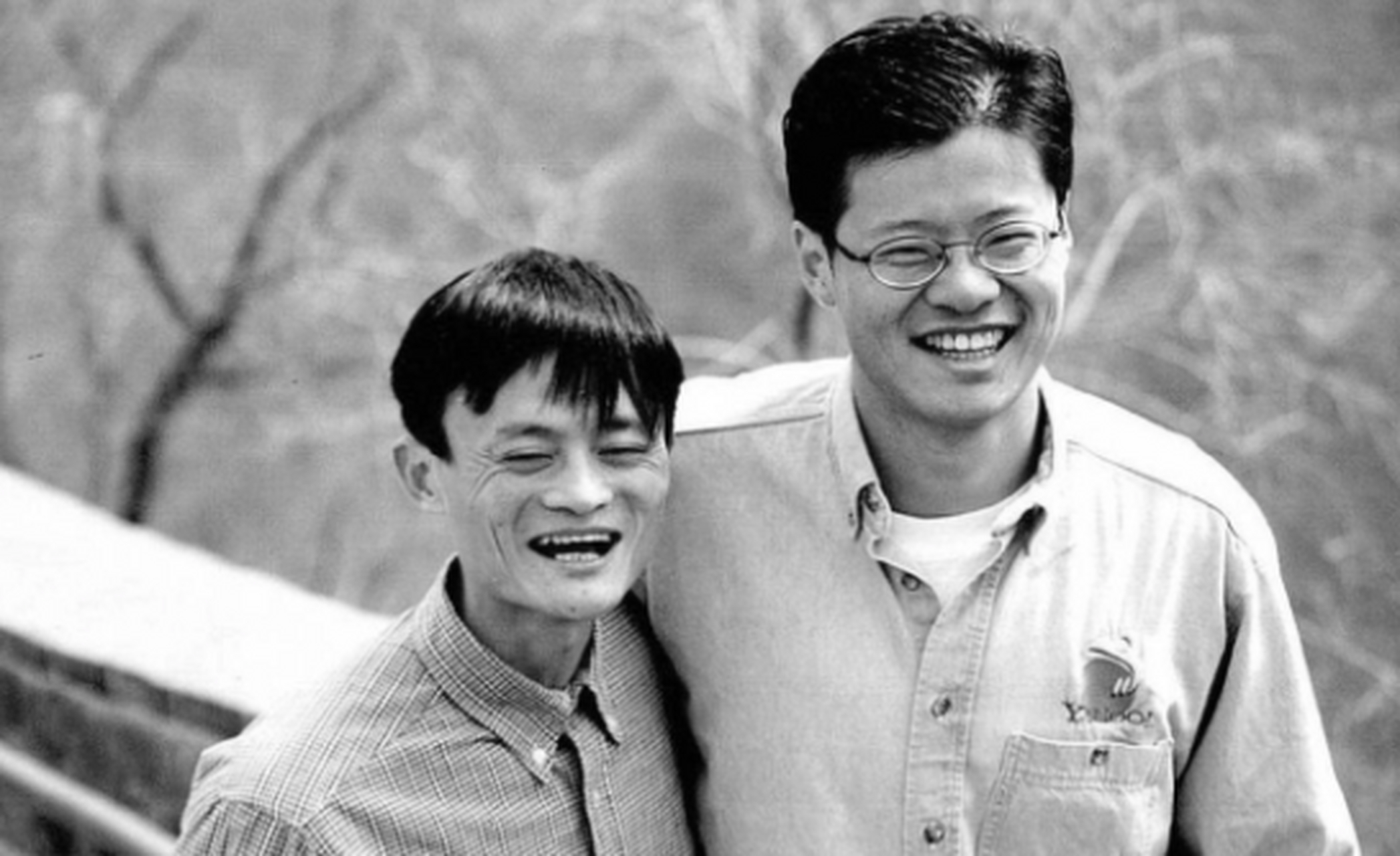 马云和29岁的杨致远一拍即合! 今年是马云创业初期.