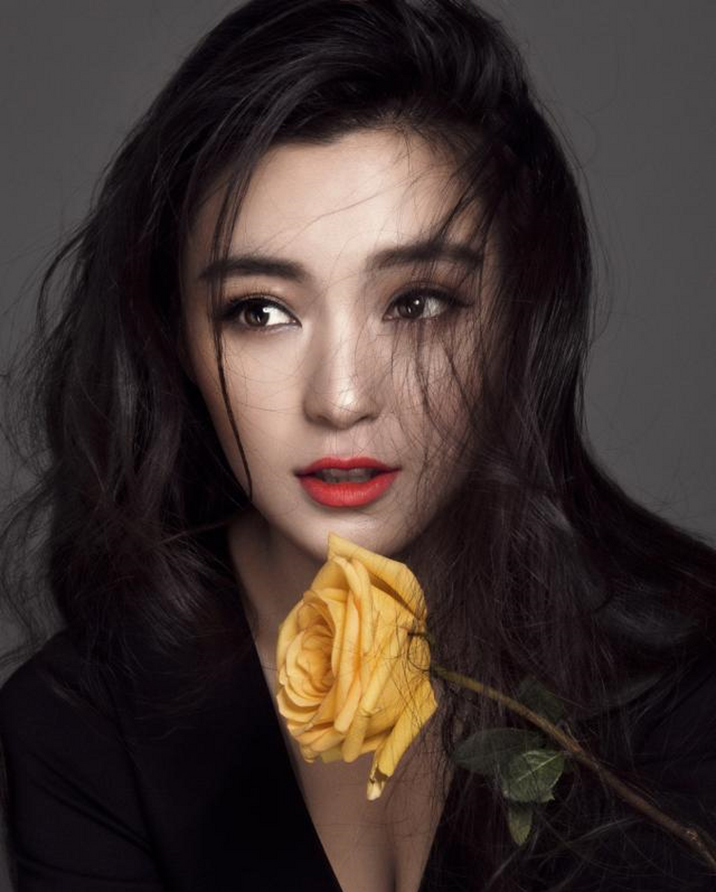 王亚楠以前是范冰冰专用替身,现如今这个身份成了负担!