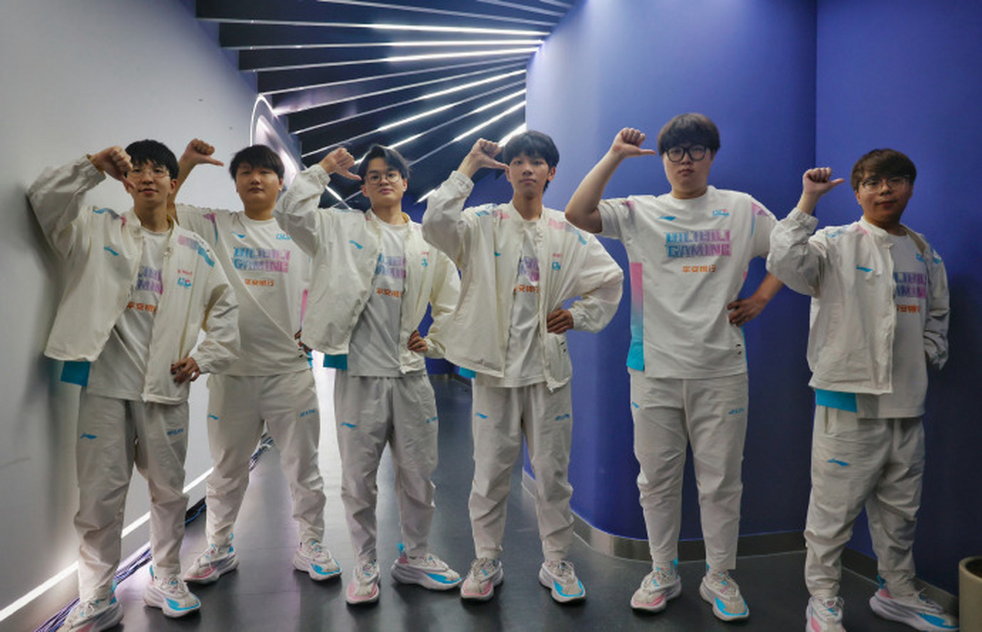 【#blg晋级msi# #】    在4月11日lpl季后赛败