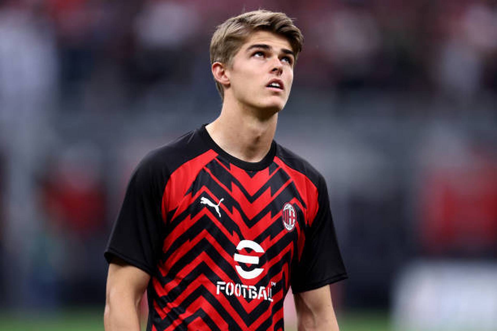 【米体】 德凯特拉雷有可能被出售,但需要有至少2800万欧元的报价.