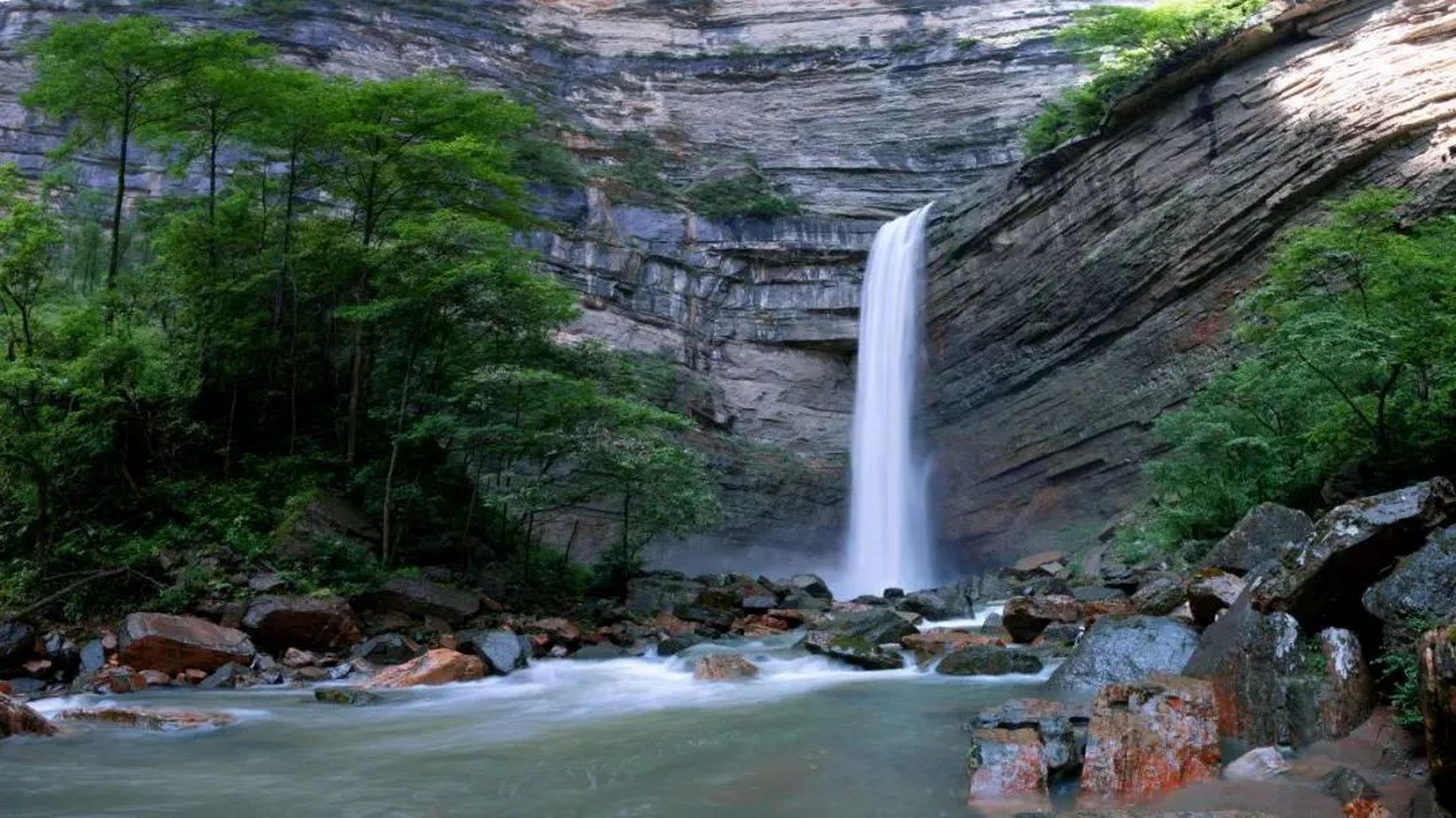 广元米仓山大峡谷景区图片