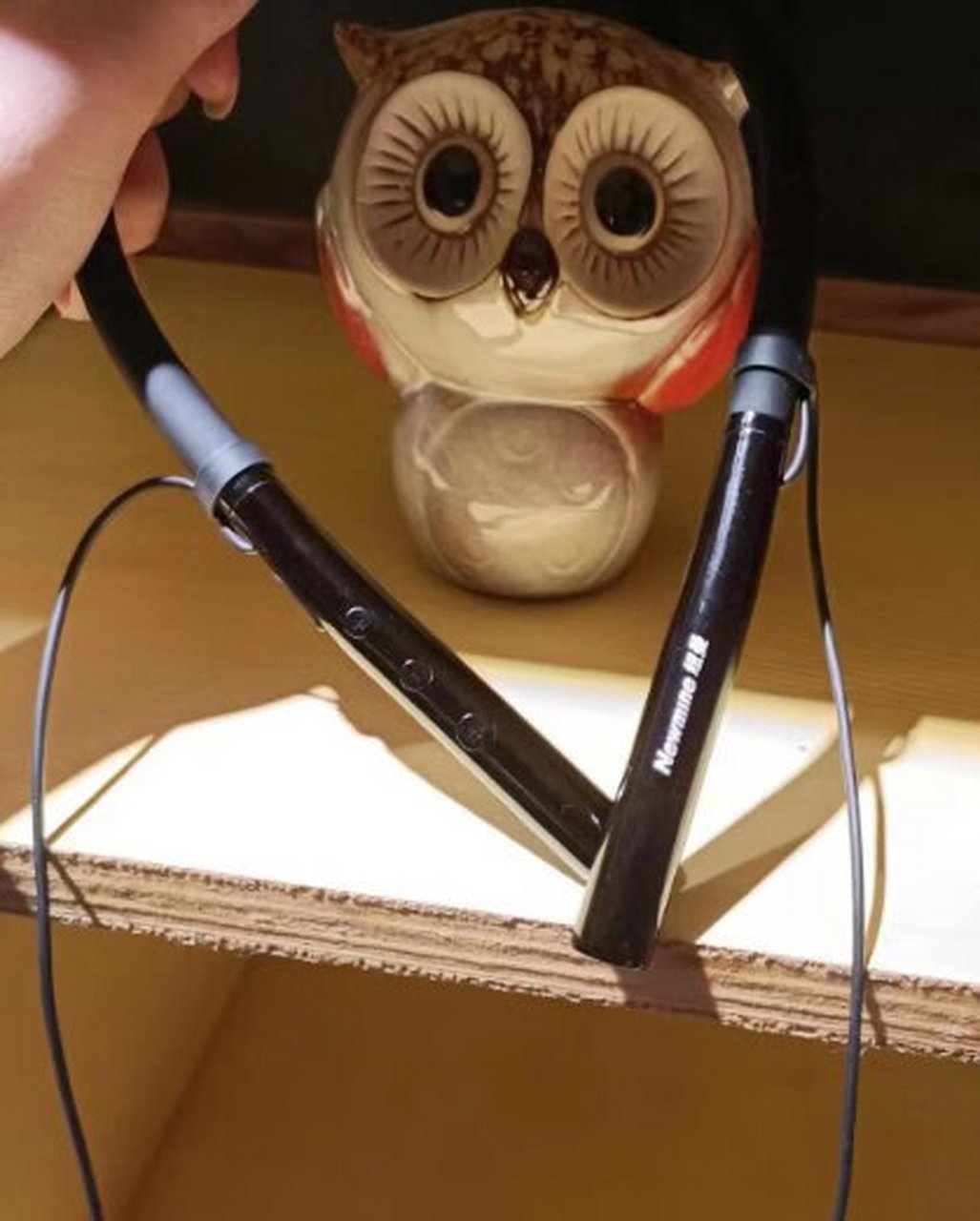 我最近购买了一款纽曼(newmine)c51运动蓝牙耳机挂脖式无线跑步半入耳