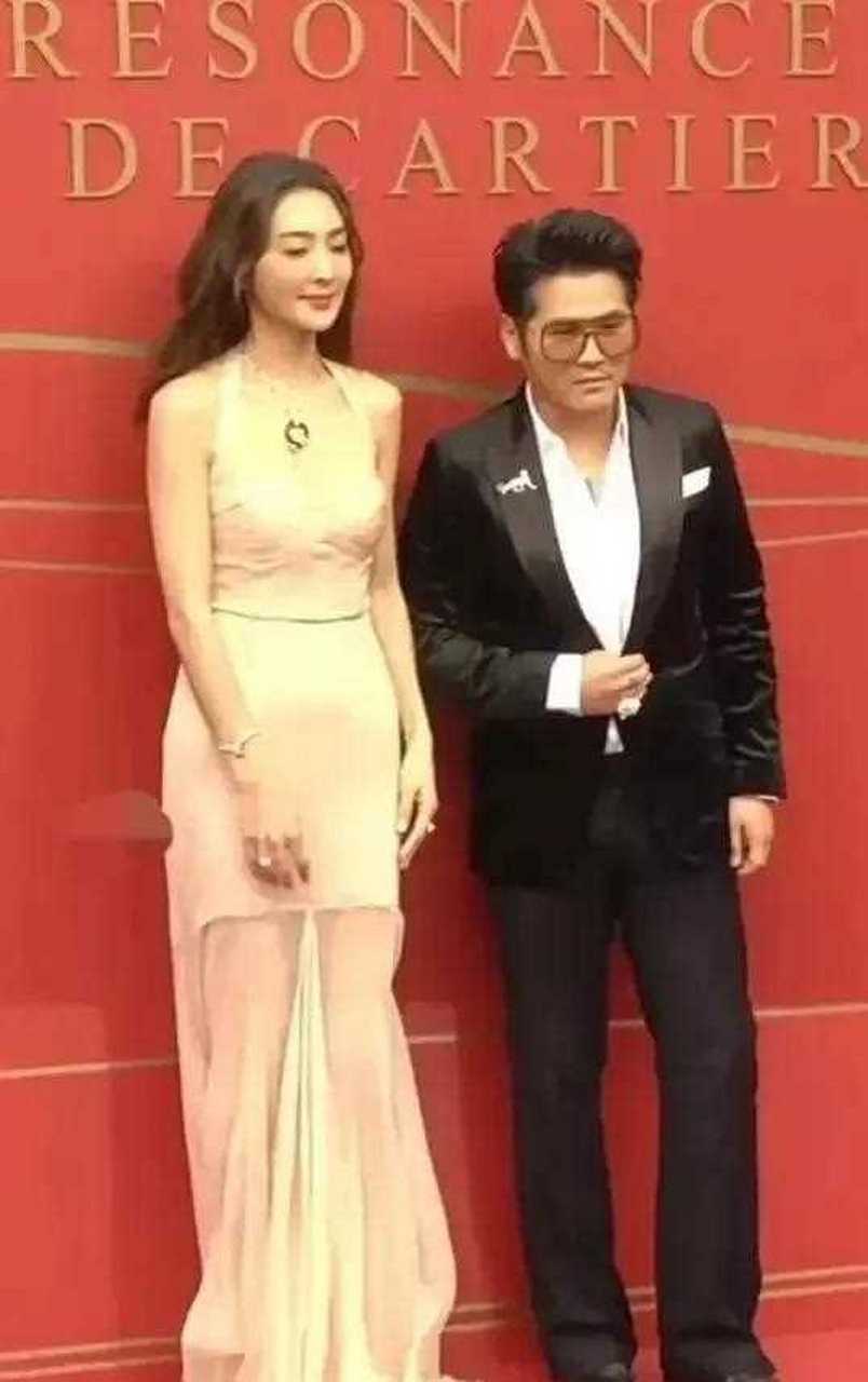 曹格和老婆身高图片