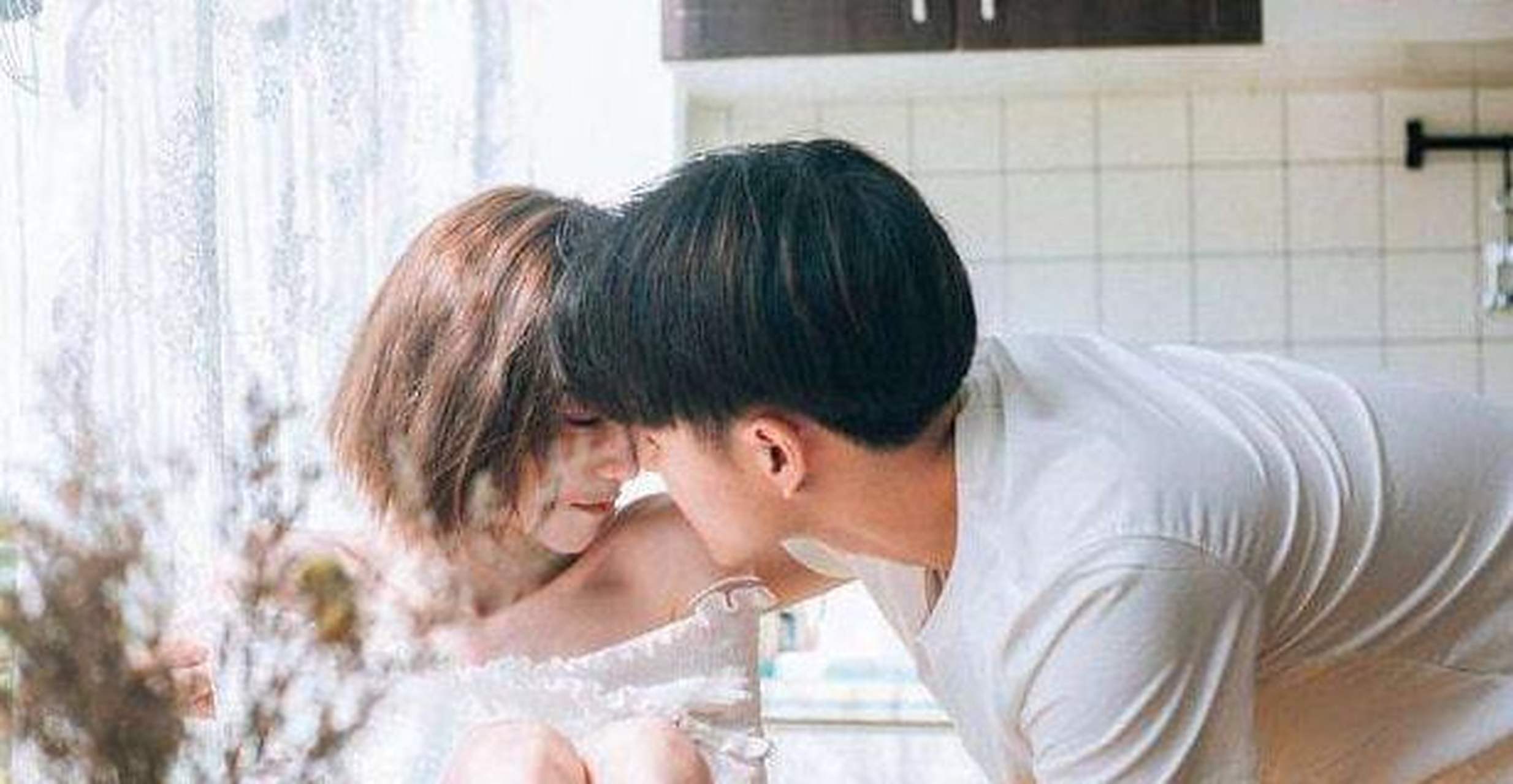 结婚前夜,新娘和前任分手炮被未婚夫发现,离婚彩礼退一半 文|仙仙 前