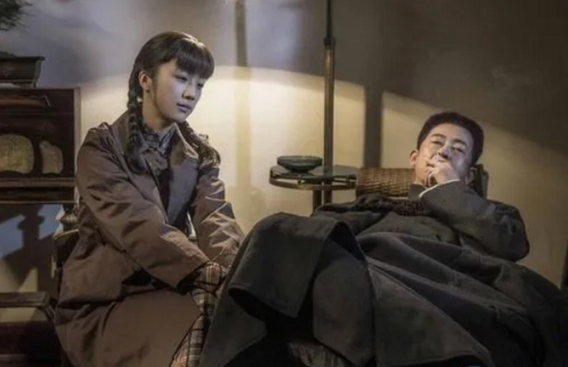 导演许鞍华回顾与汤唯合作《黄金时代》,坦言彼此觉得不满意,但都没