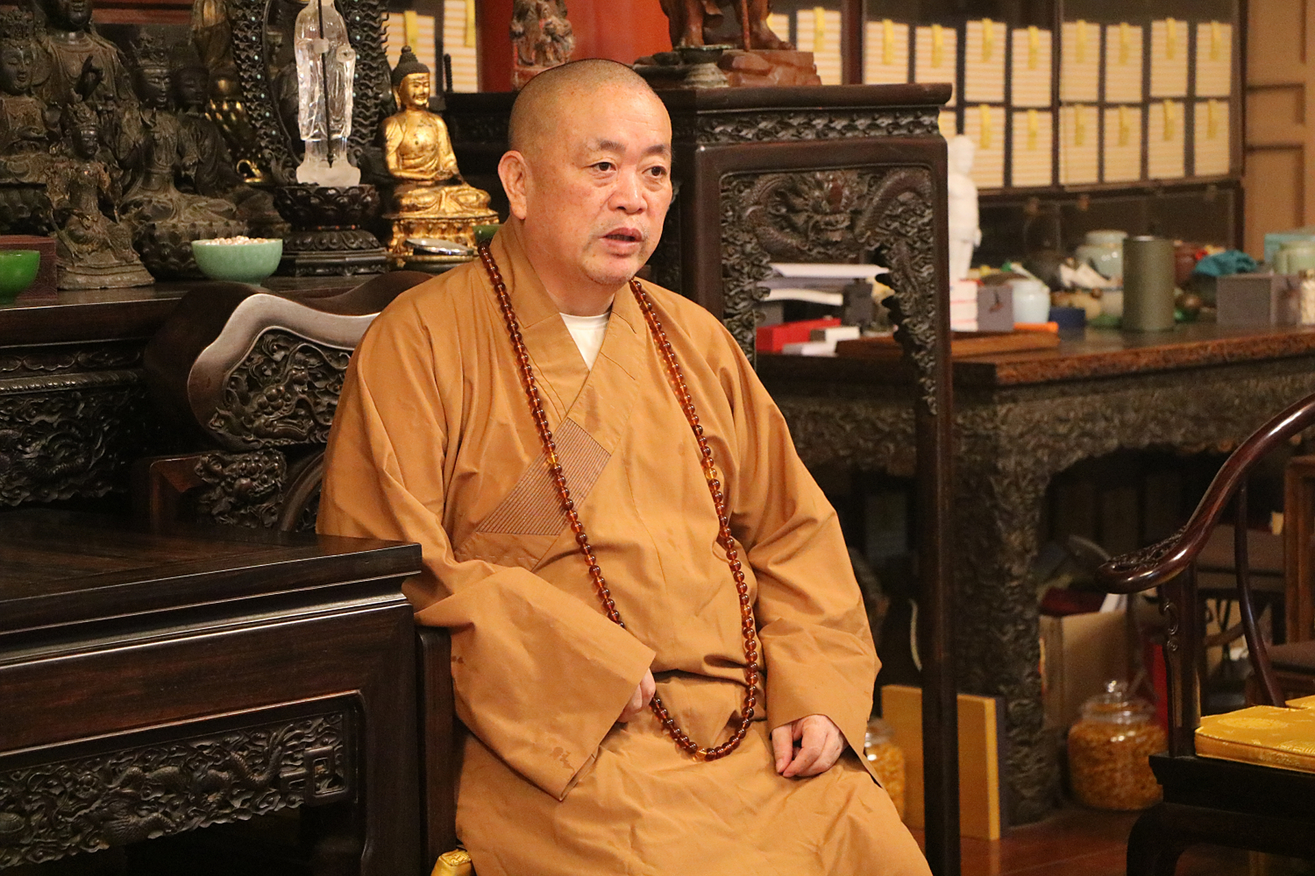 释永信大和尚近况照片:慈悲开示,鼓励少林寺五比丘发大心,行大愿,行脚