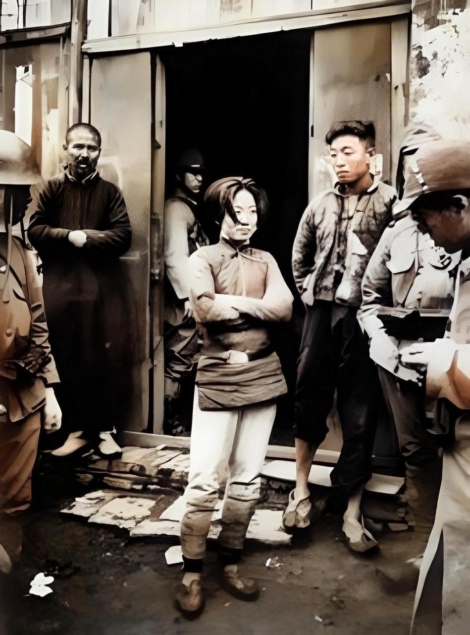 1938年,成本华在面对凶残日寇的刺刀时,展现出了无畏无惧的大义凛然.