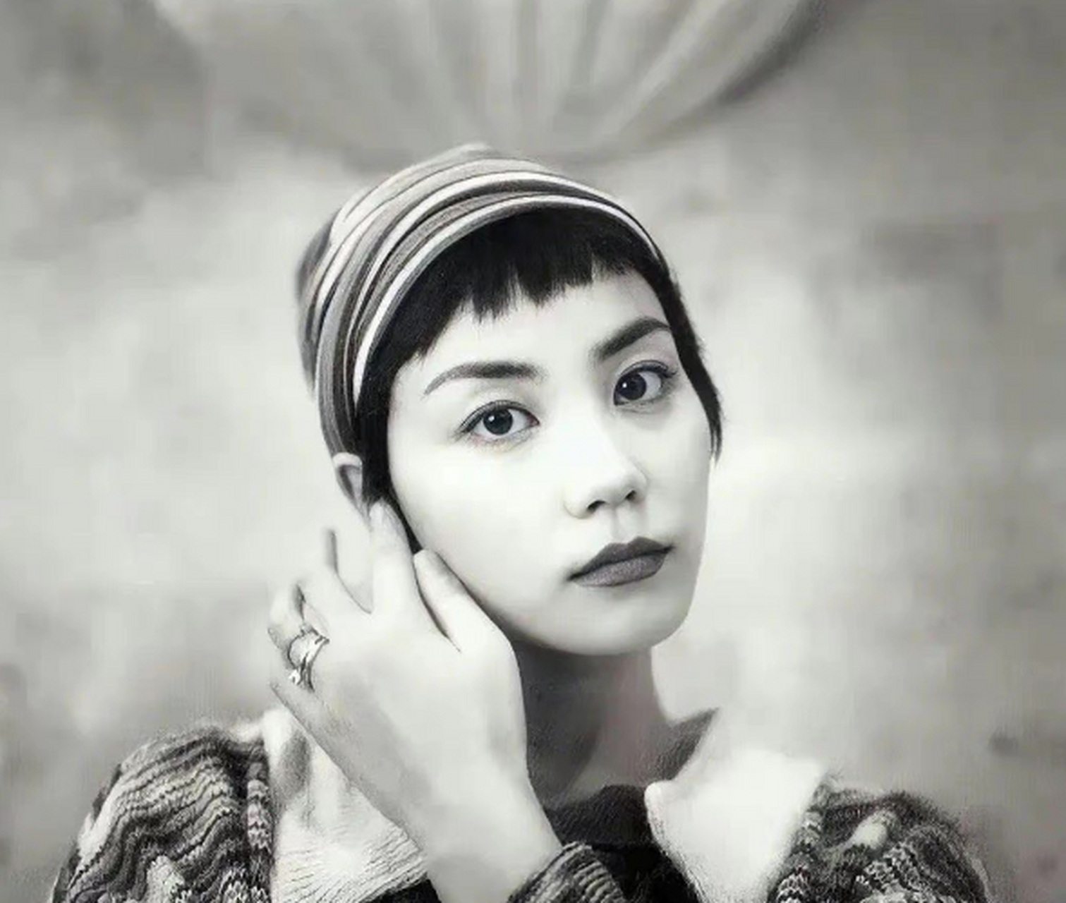 王菲总是在向我诠释美到一定地步发型不会影响颜值