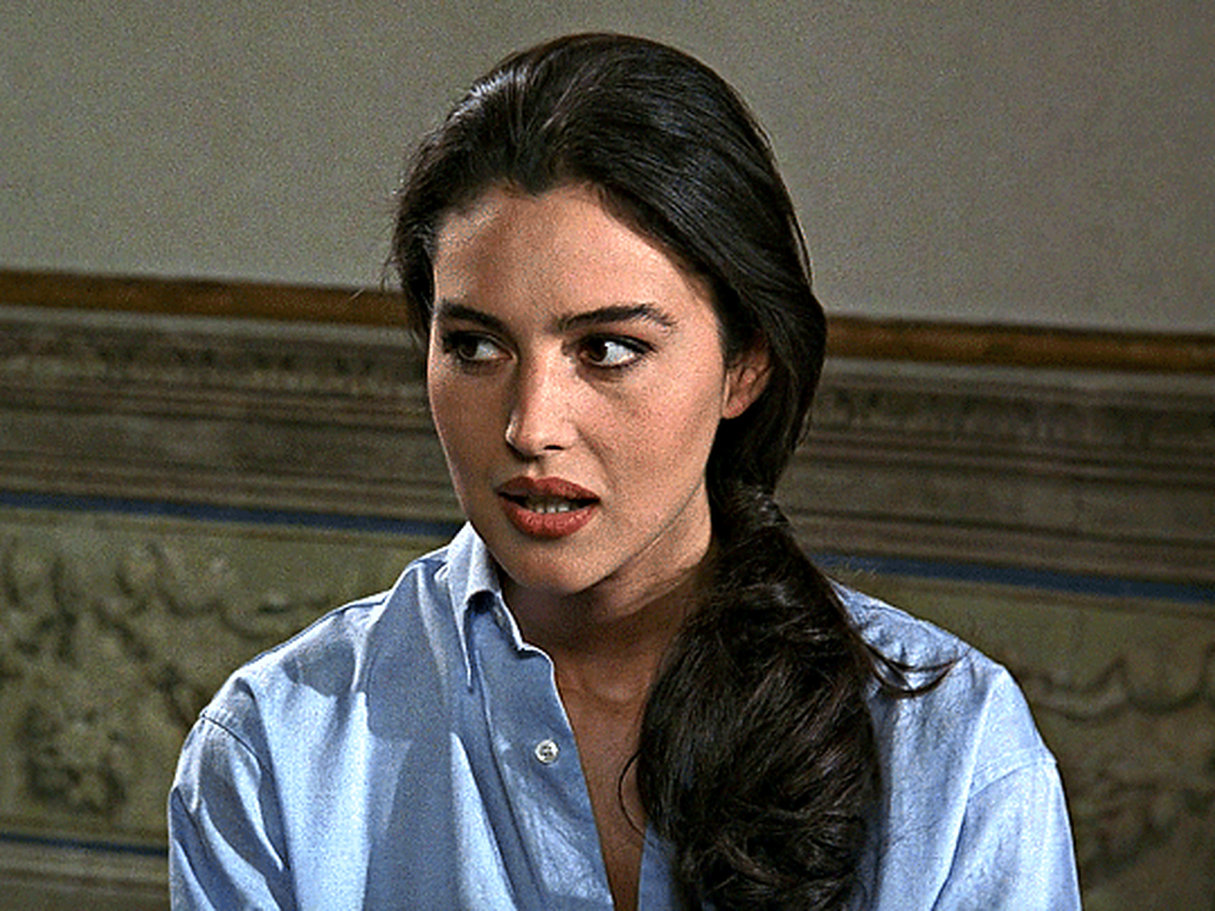 莫妮卡贝鲁奇不仅仅是大美人,她的演技可塑性也很强