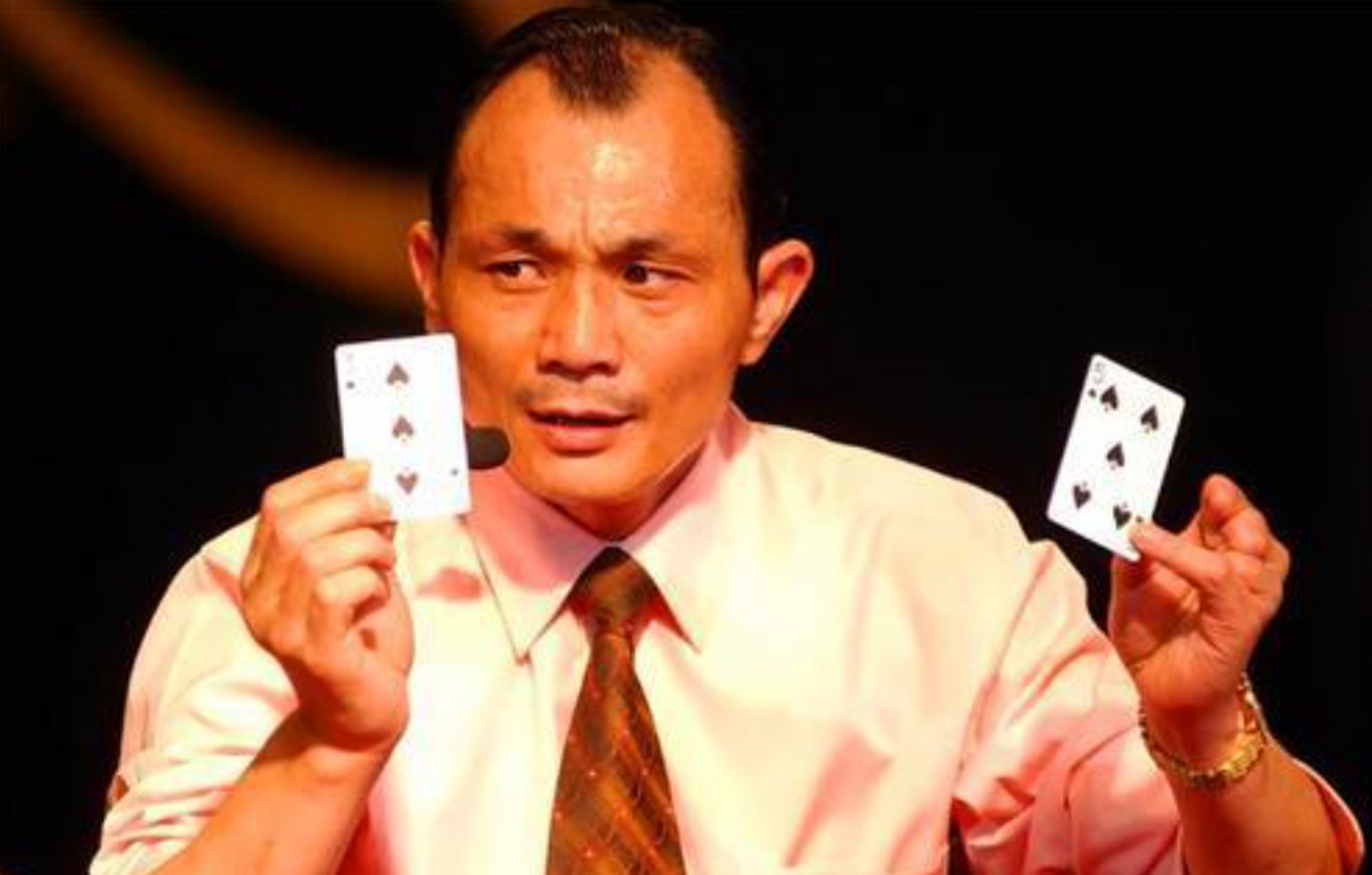 1987年时,尧建云在赌场,四天之内能够赢得八十五万,五个人去赌,拿着