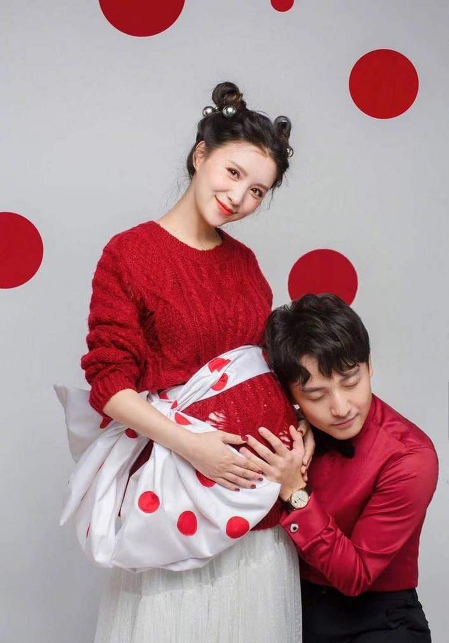 35岁美女主持张杨果而喜获二胎!孕肚照俏皮可爱 网友:只胖肚子