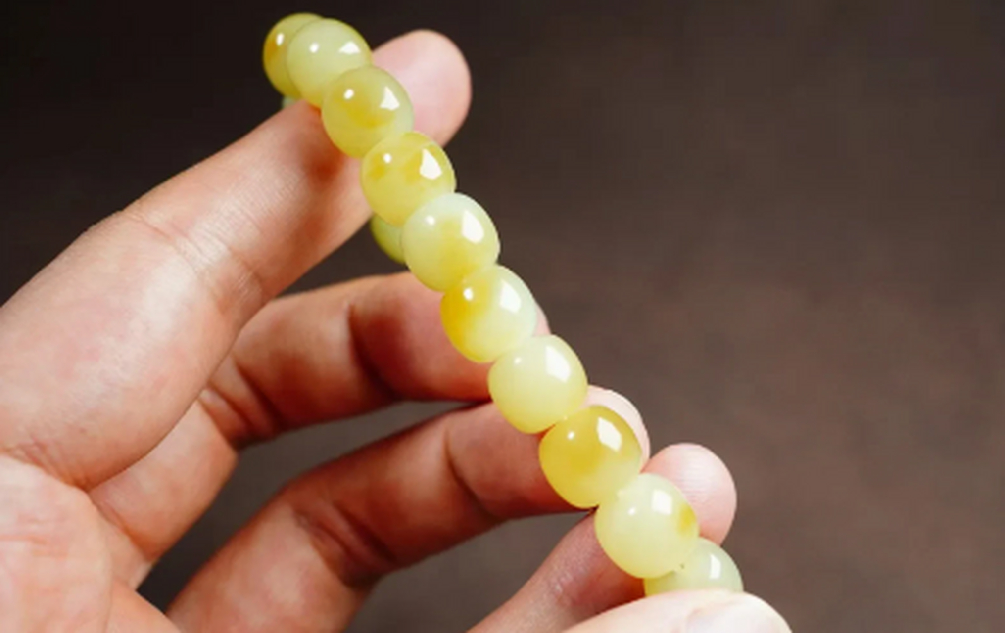 点击头像看直播##和田玉#且末糖黄口料手串