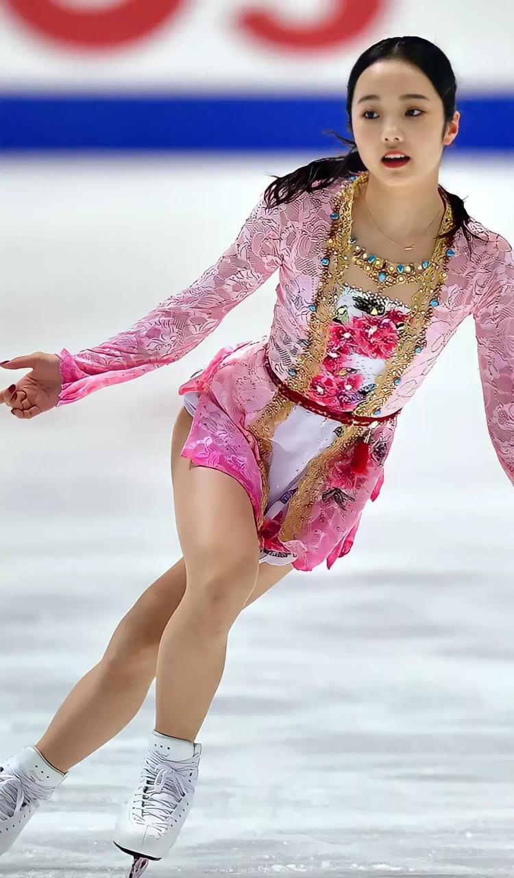 本田真凛, 一位颜值出众的日本花滑选手, 这次冬奥会能看到她的身影吗