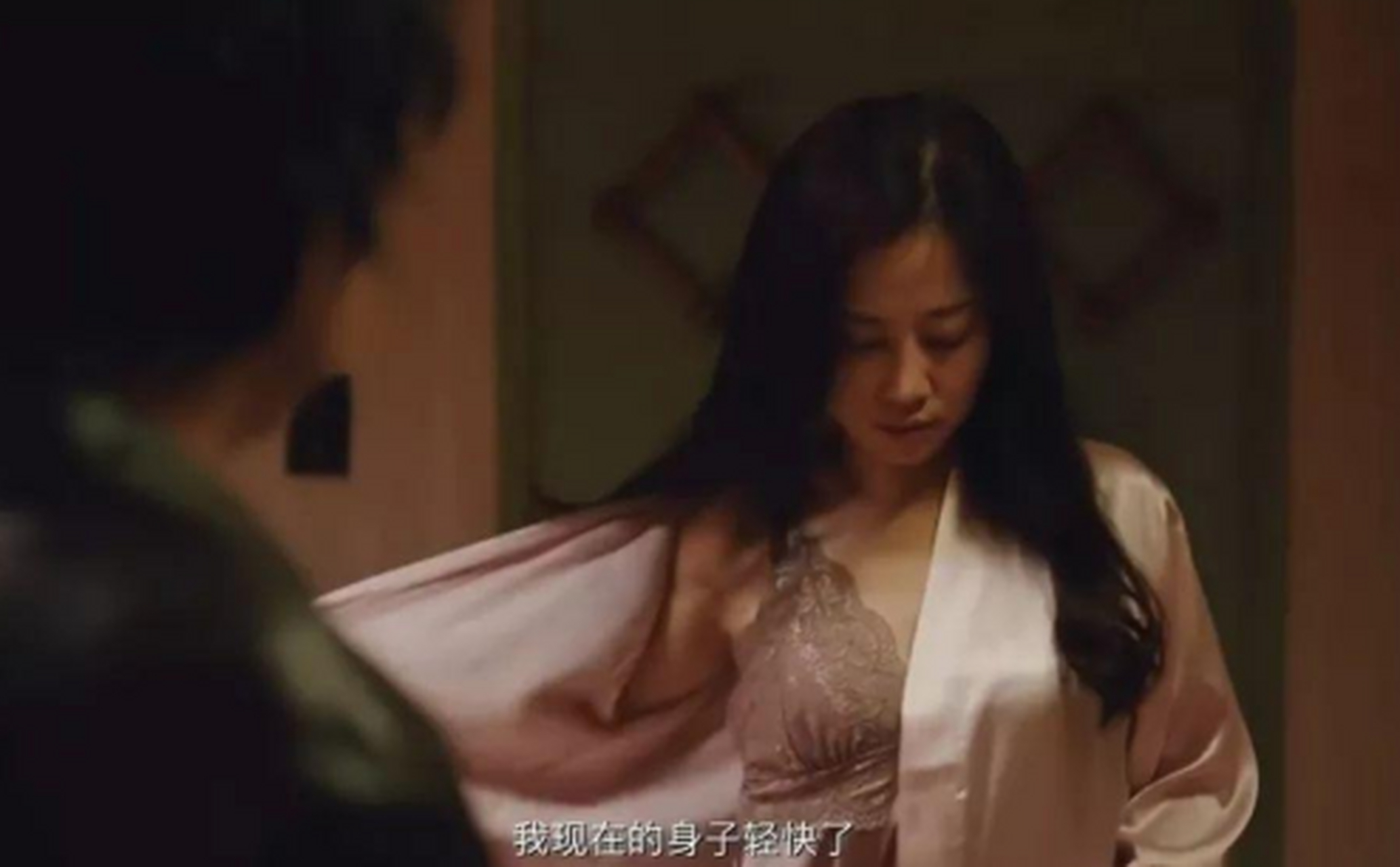 我不是药神:这个女主角叫什么呢?眼神可柔可刚!